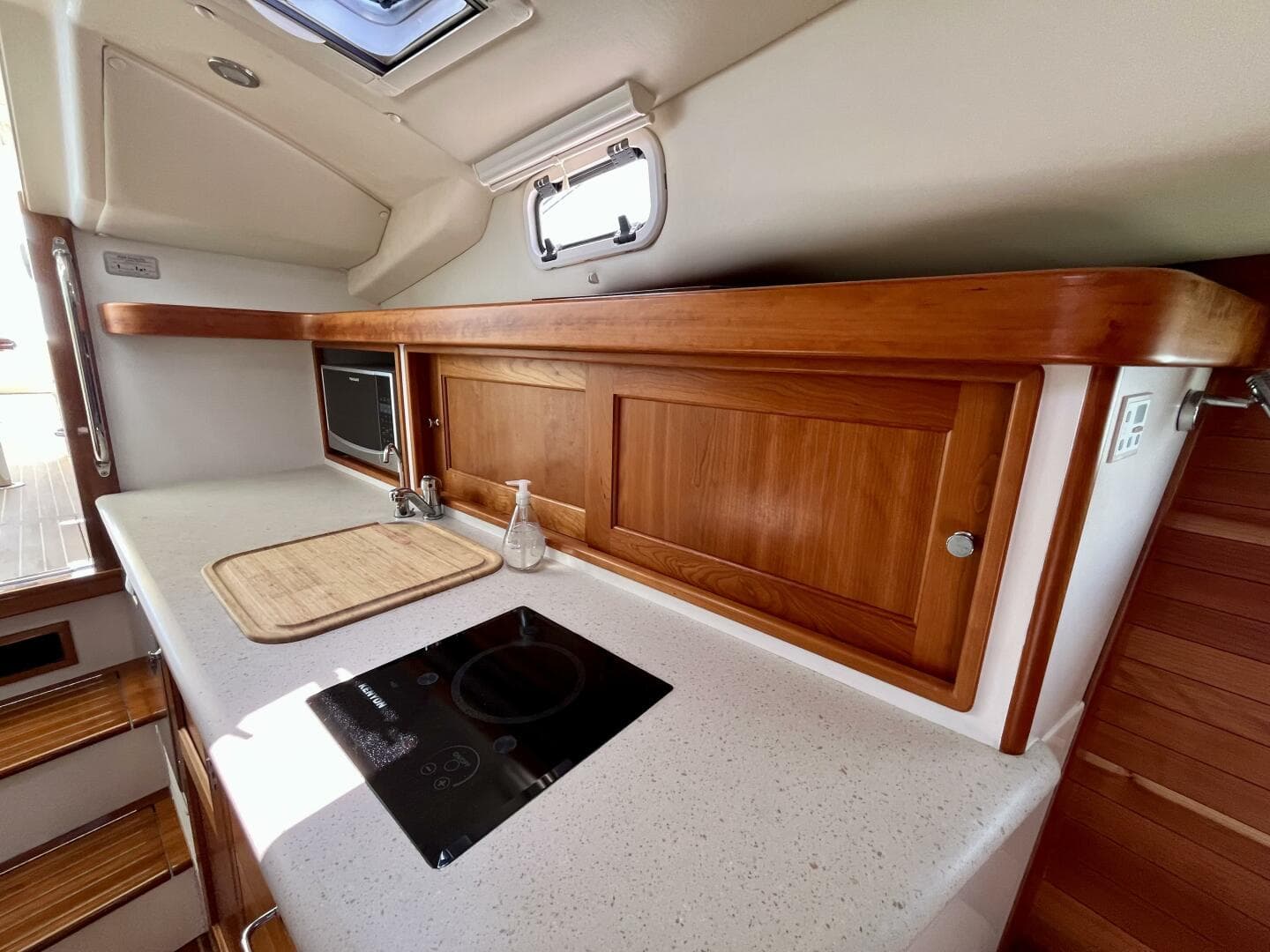 2019 Mjm 35Z — photo 144