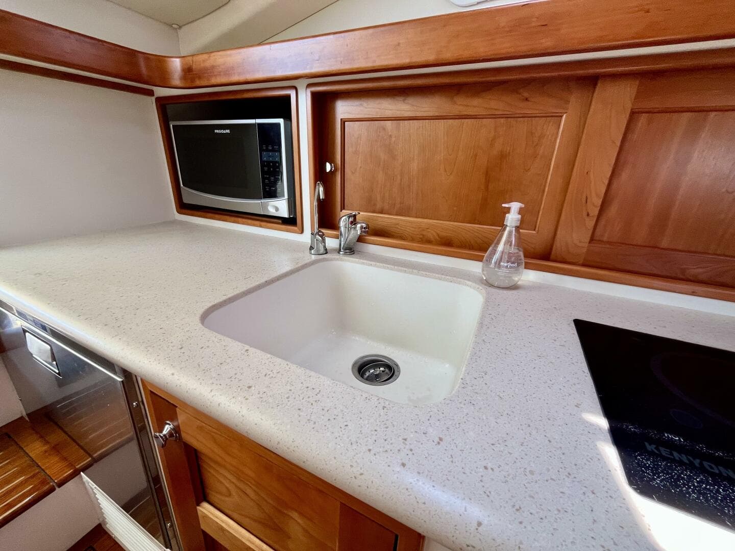 2019 Mjm 35Z — photo 60