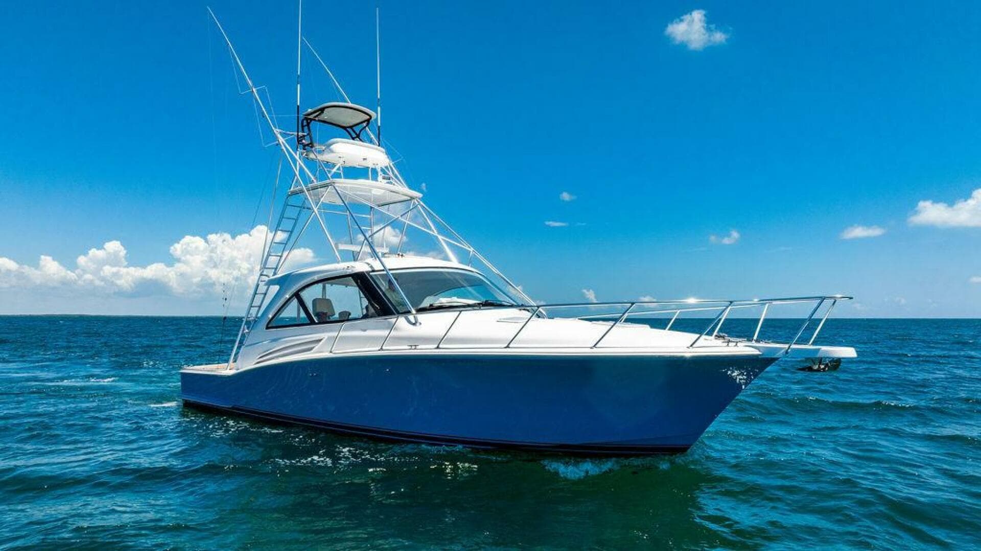 2023 Hatteras GT 45X — photo 5