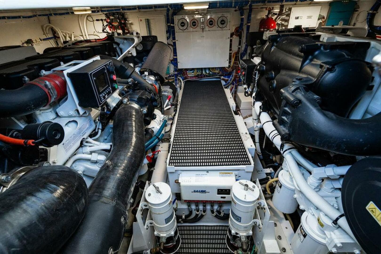 2023 Hatteras GT 45X — photo 45