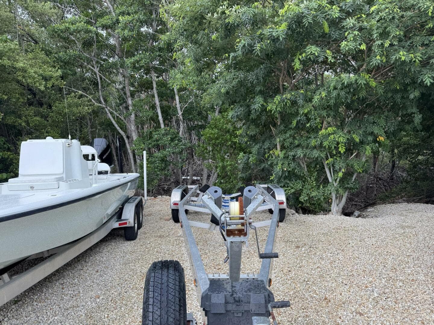 2021 Yellowfin 26 Hybrid — photo 38