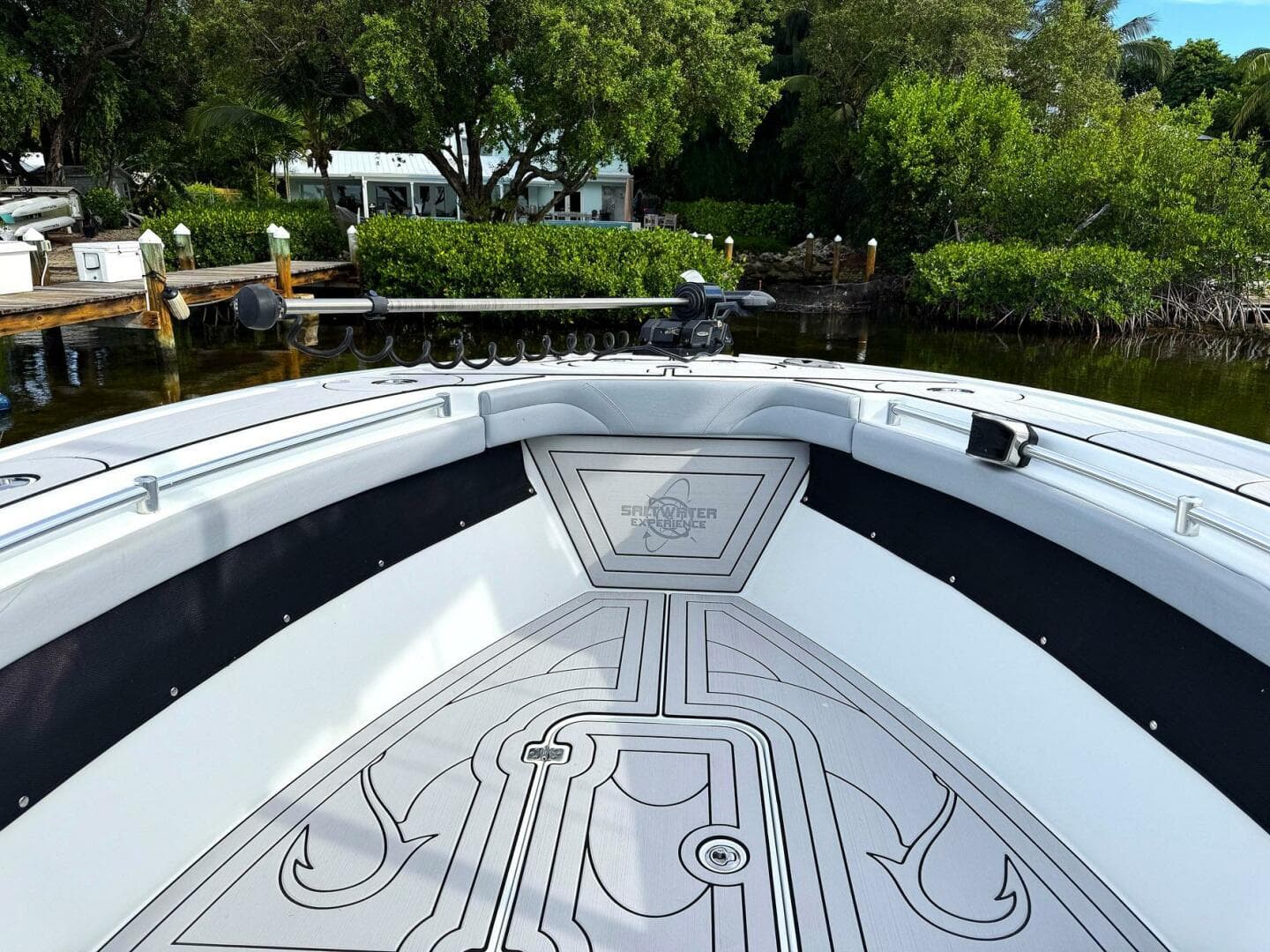 2021 Yellowfin 26 Hybrid — photo 15