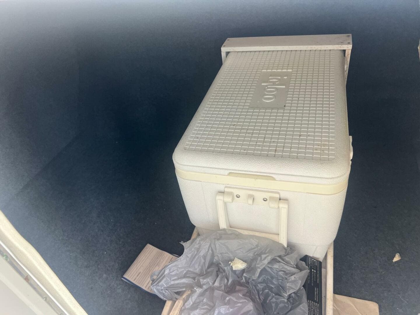 2007 Sea Ray 240 Sundeck — photo 36