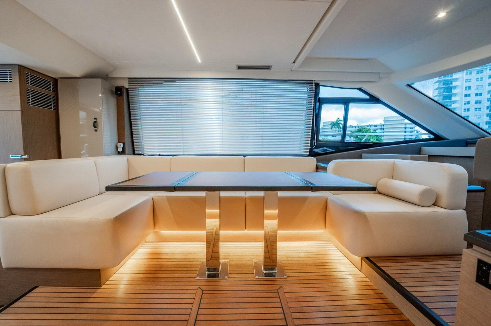 2021 Beneteau Monte Carlo 52 — photo 20