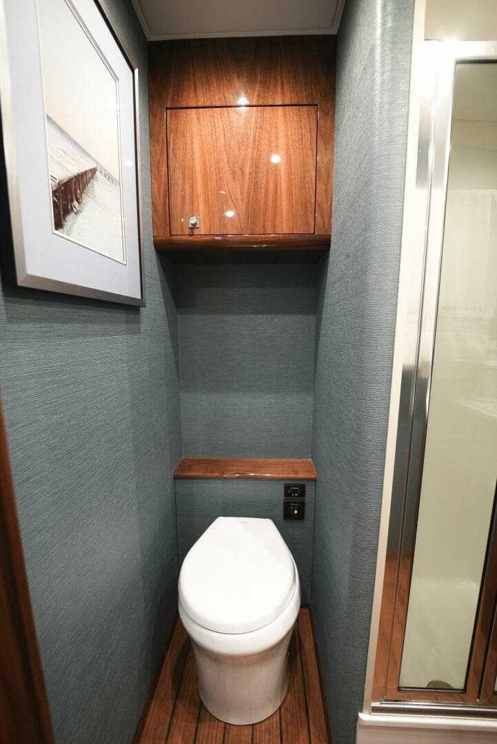 2025 Viking 46 Billfish — photo 64