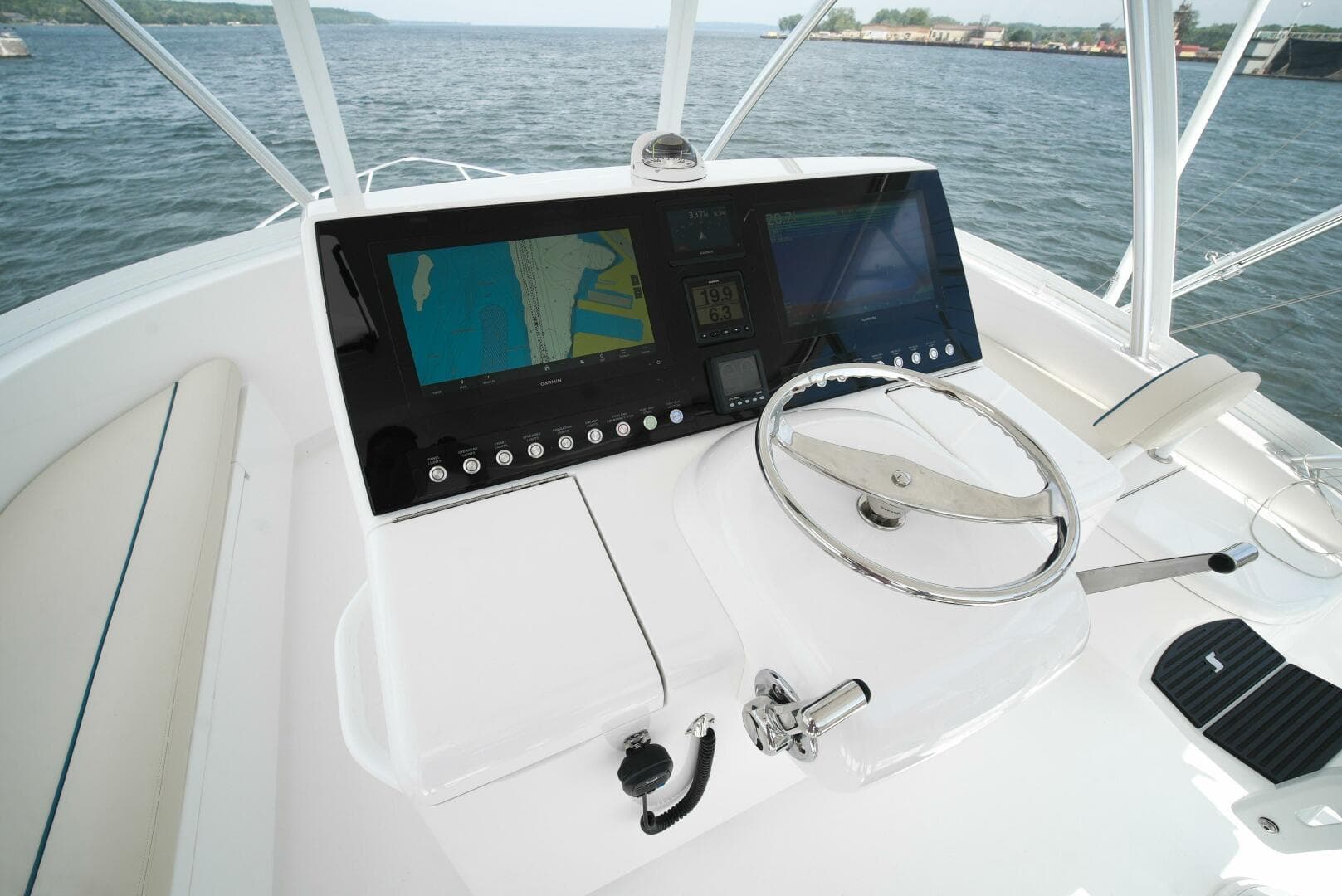 2025 Viking 46 Billfish — photo 28