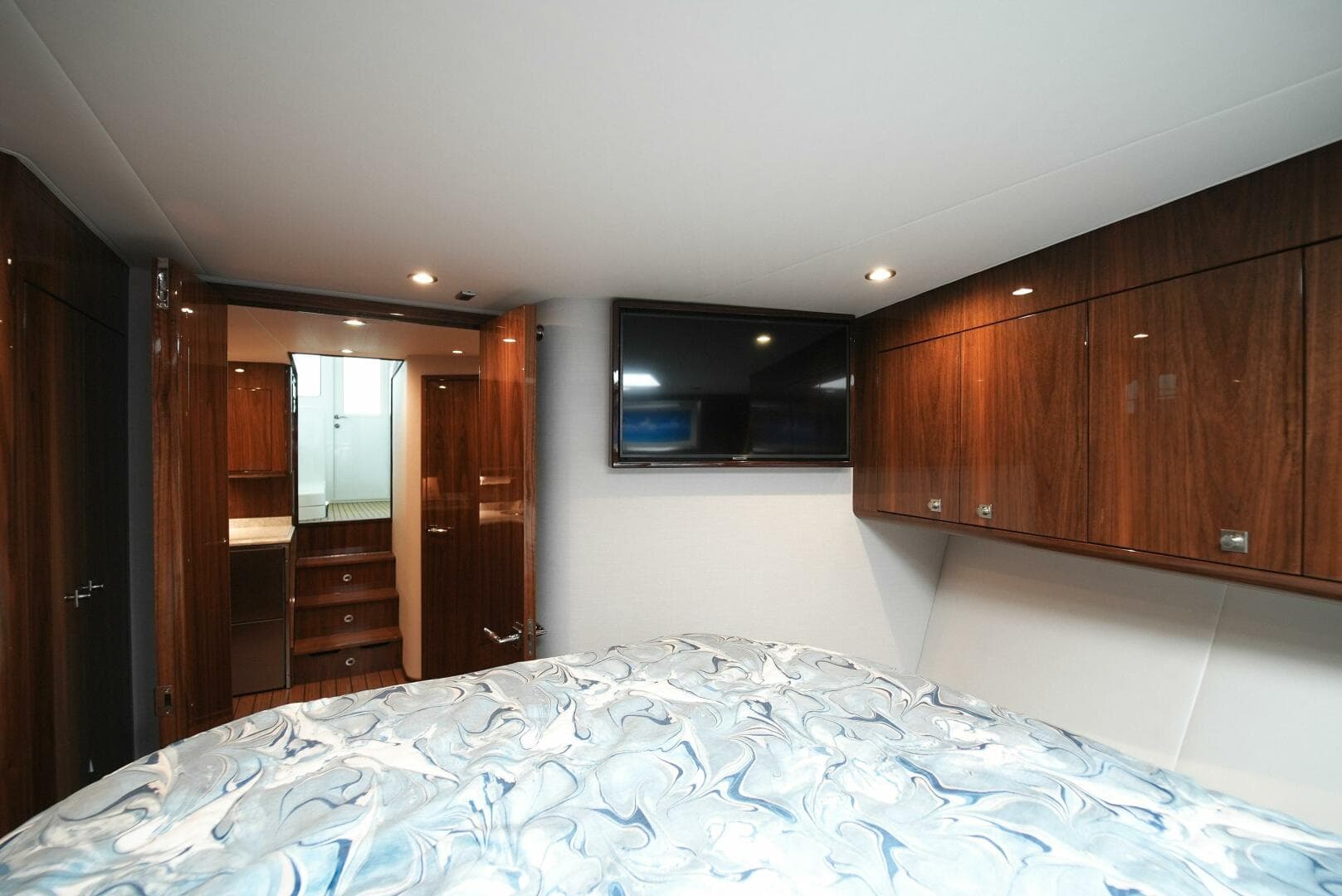 2025 Viking 46 Billfish — photo 60