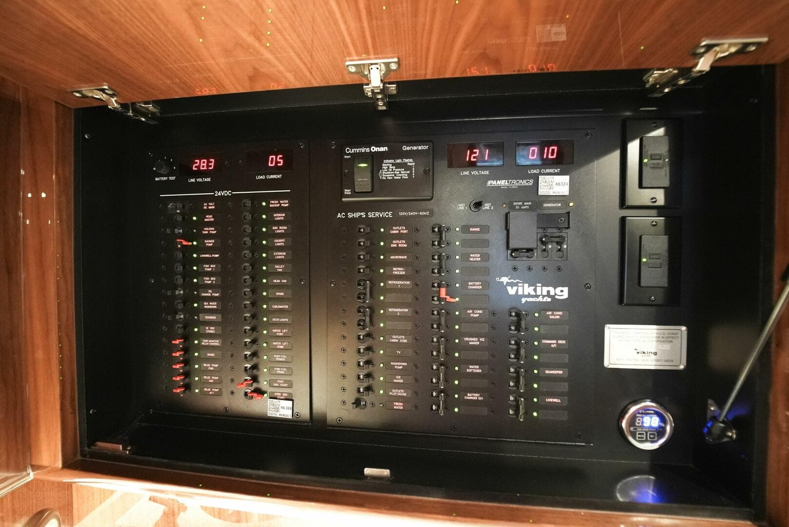 2025 Viking 46 Billfish — photo 66