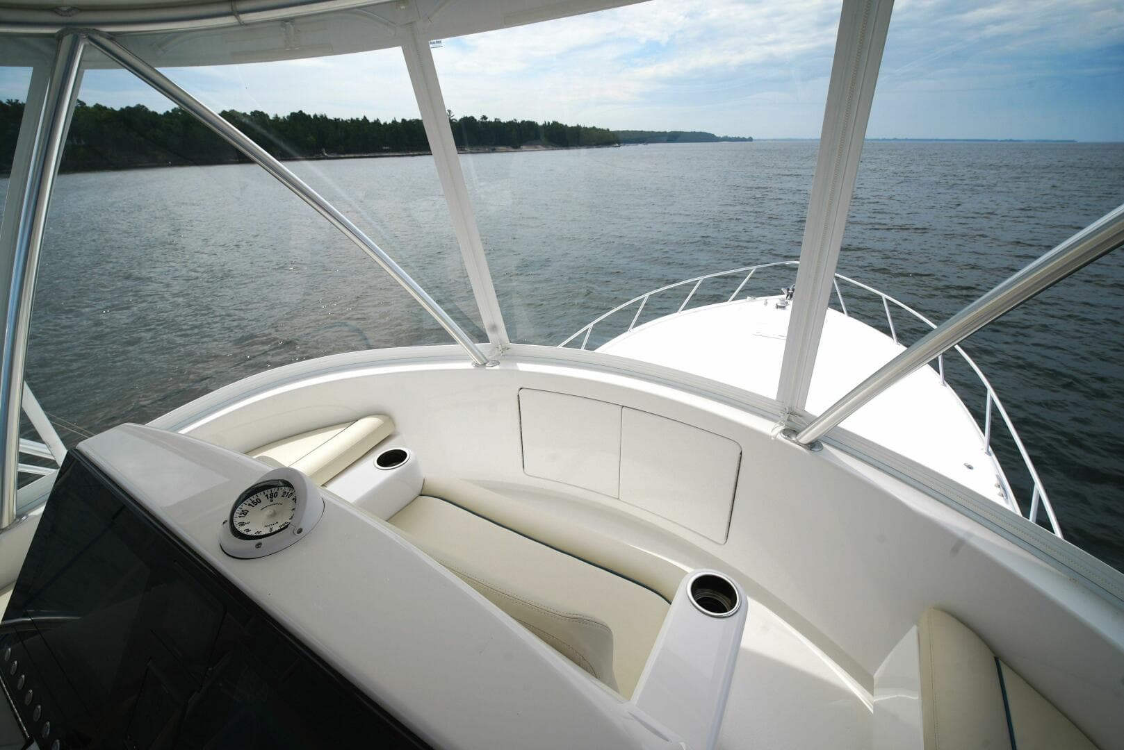 2025 Viking 46 Billfish — photo 33