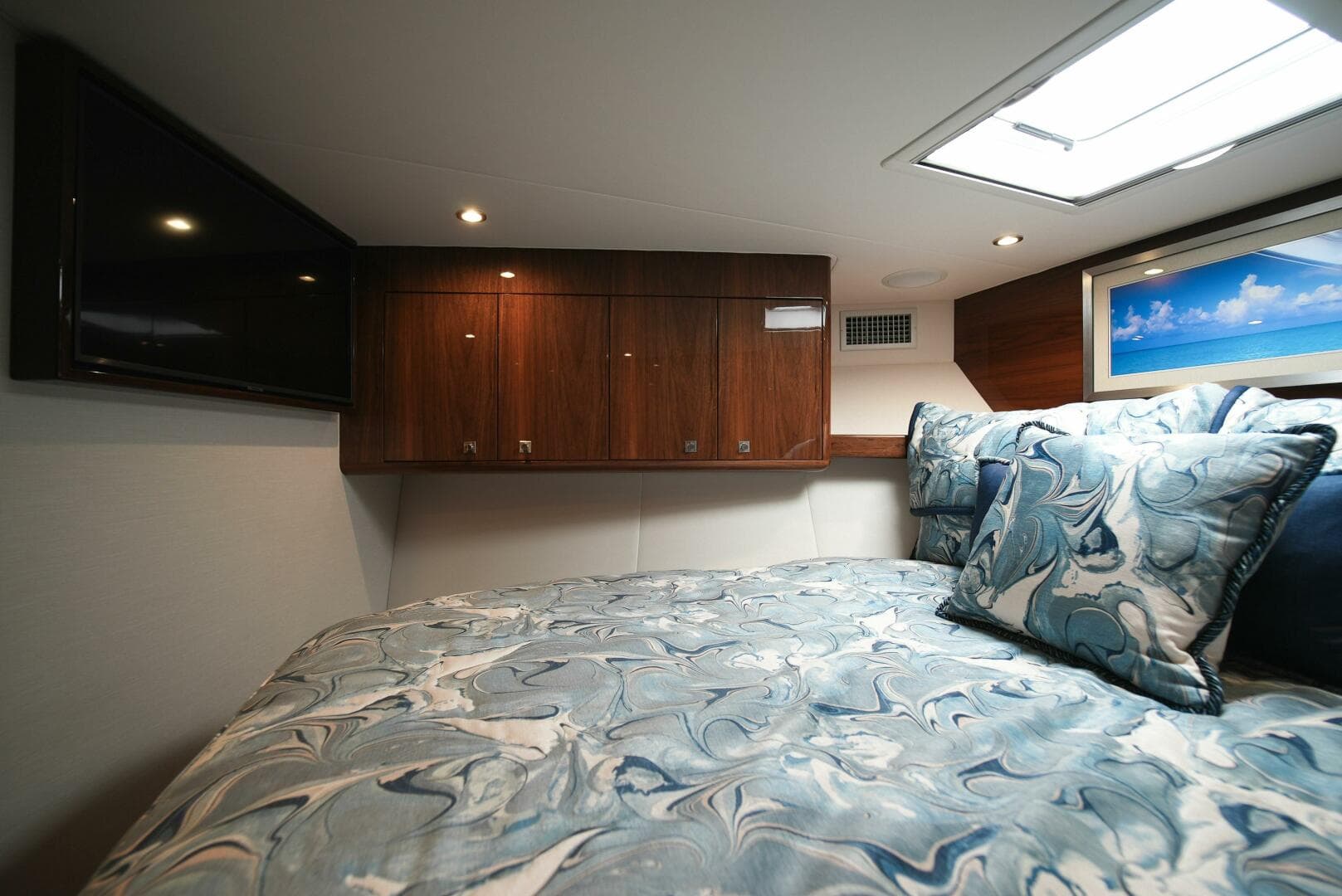 2025 Viking 46 Billfish — photo 57