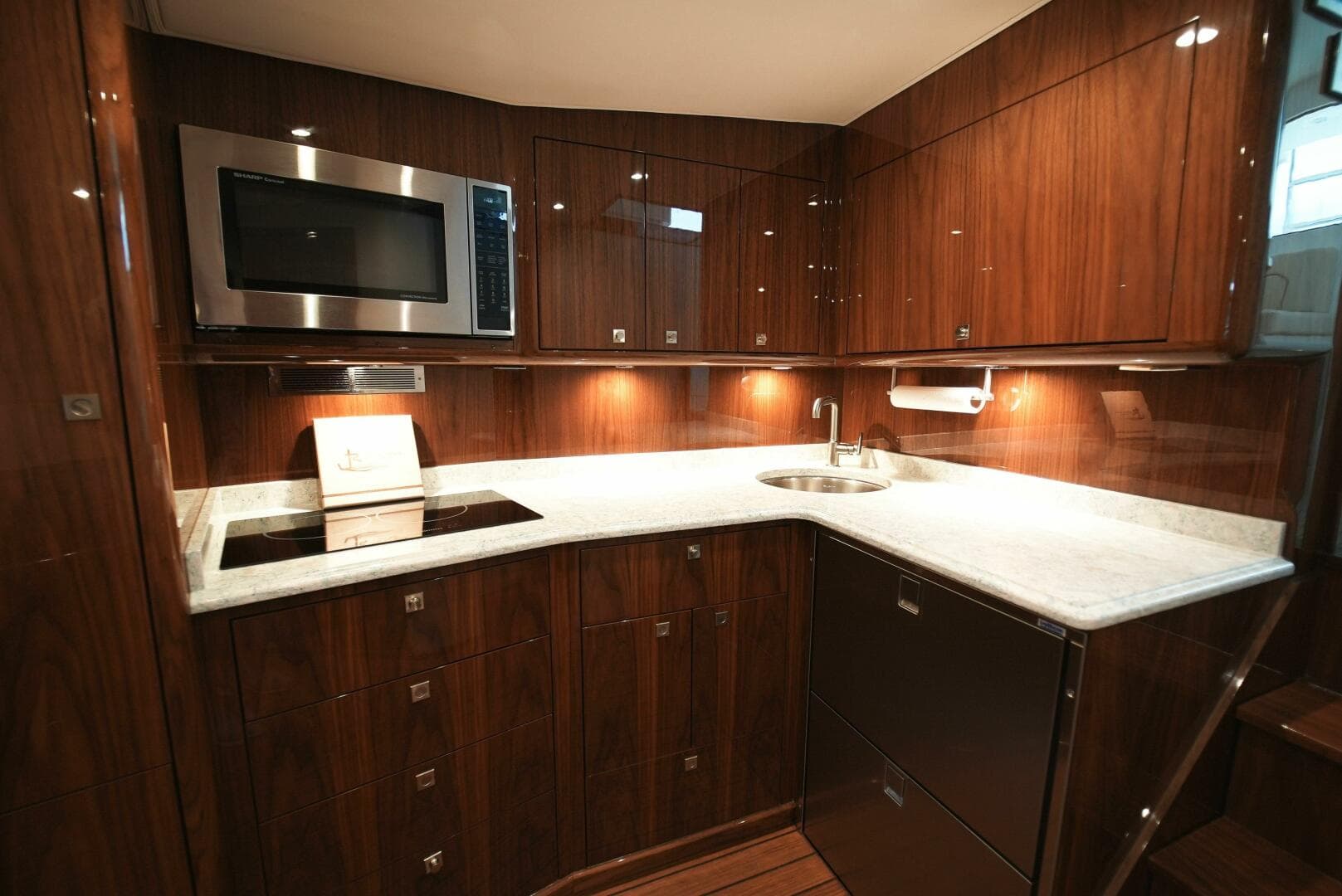 2025 Viking 46 Billfish — photo 51