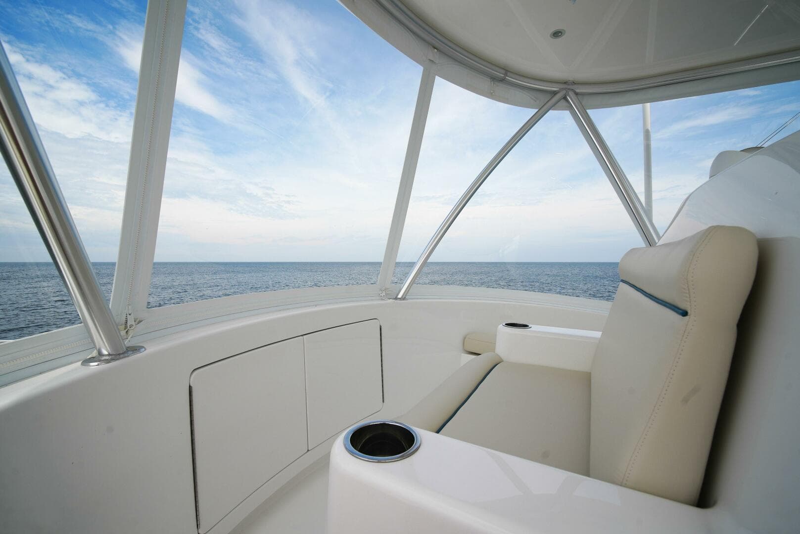 2025 Viking 46 Billfish — photo 35