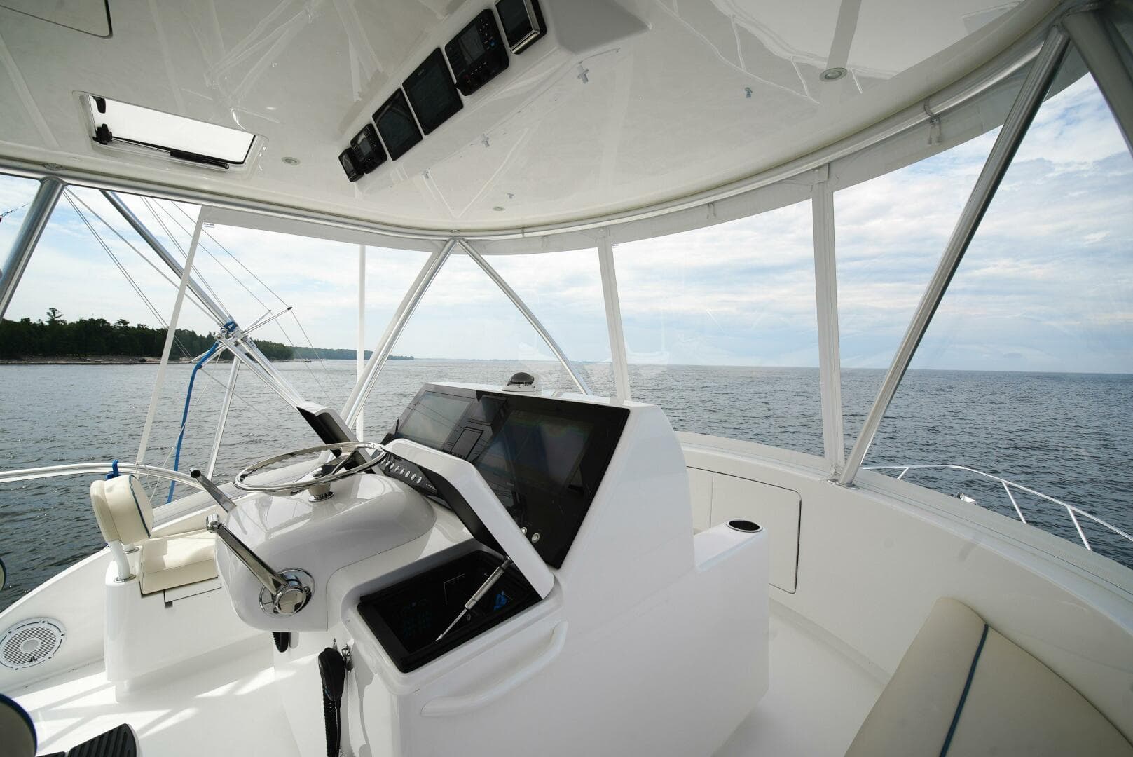 2025 Viking 46 Billfish — photo 24