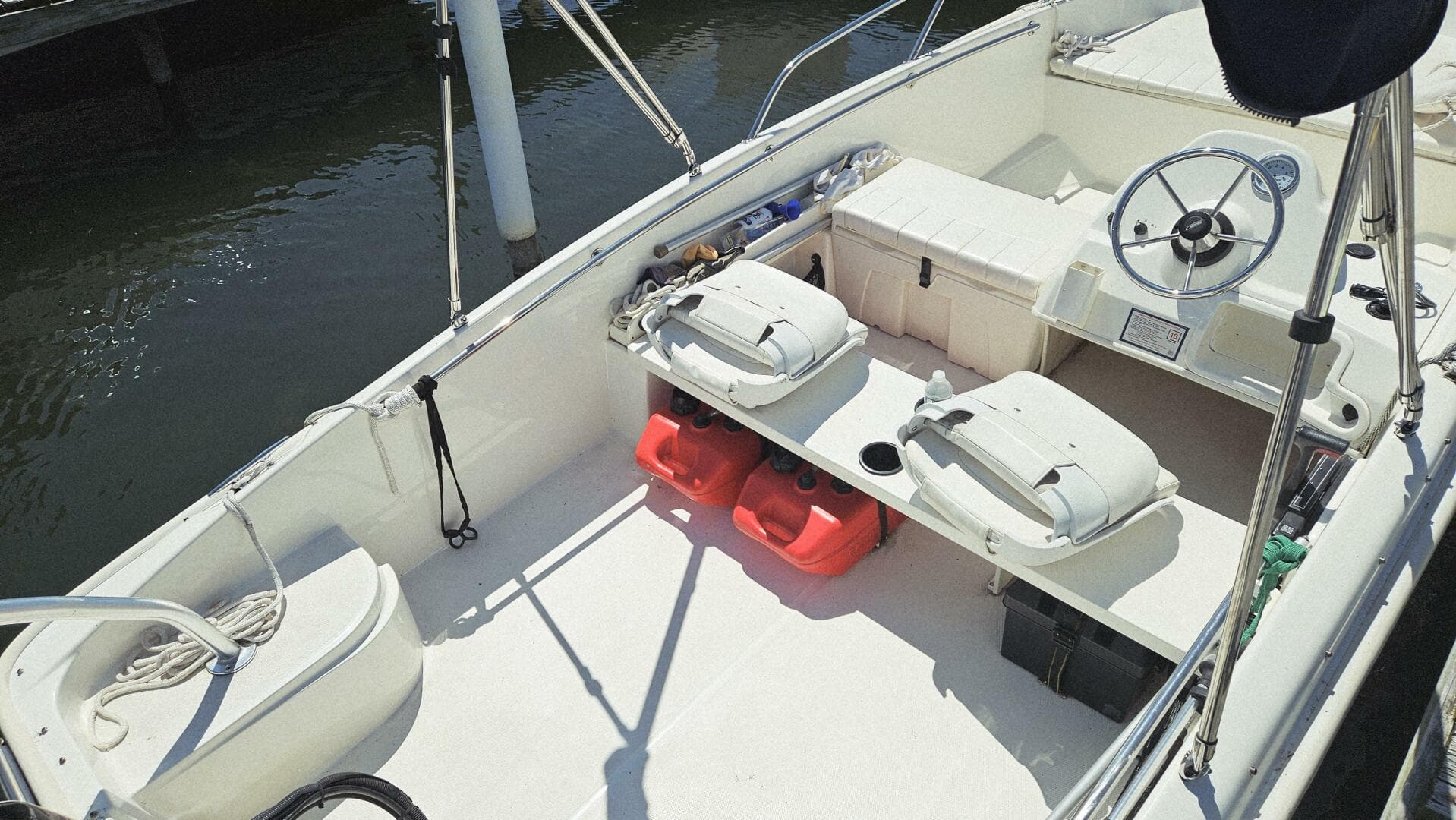 2012 Boston Whaler 17 Super Sport — photo 8