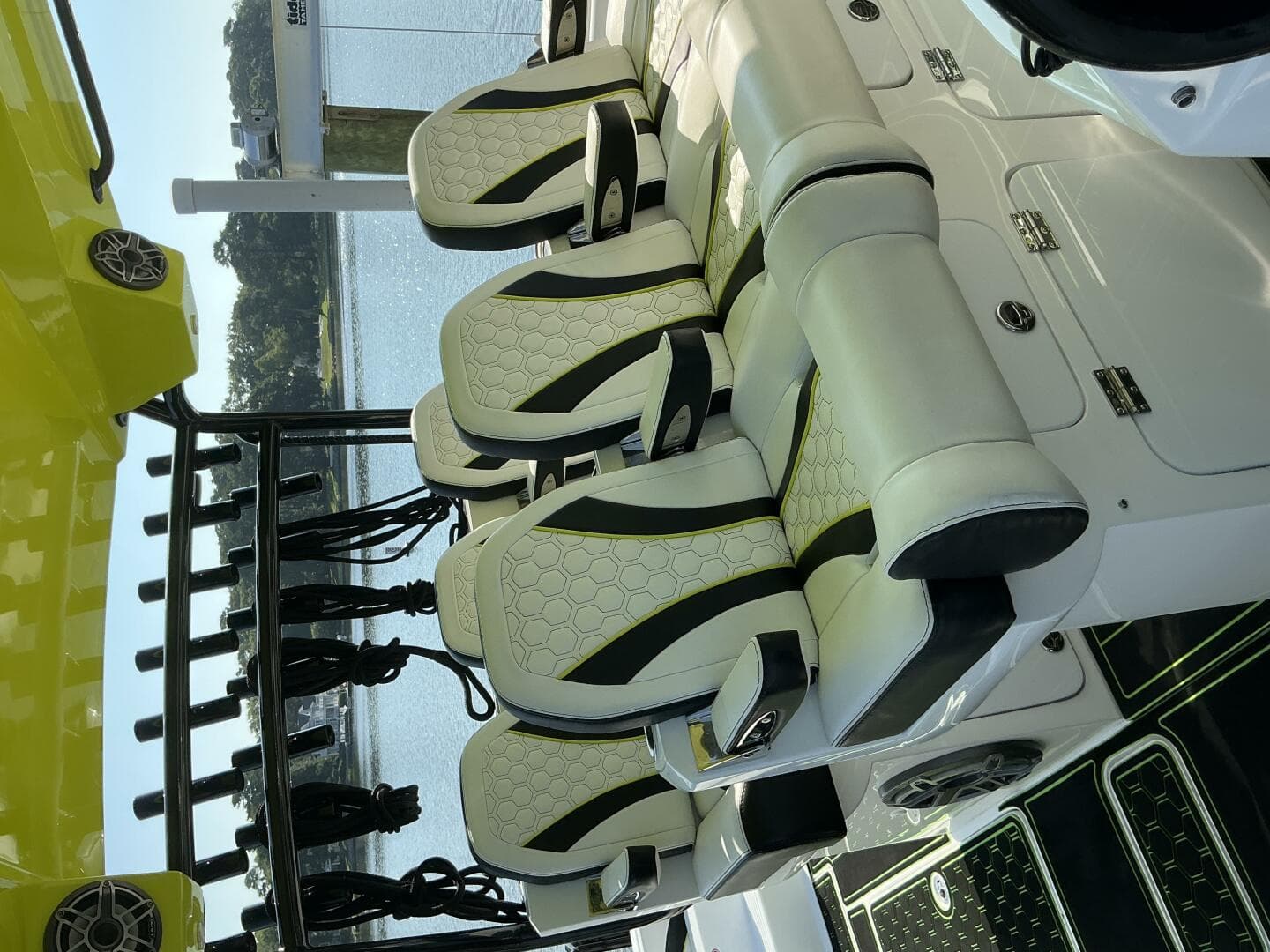 2020 Prowler Renaissance Prowler — photo 22