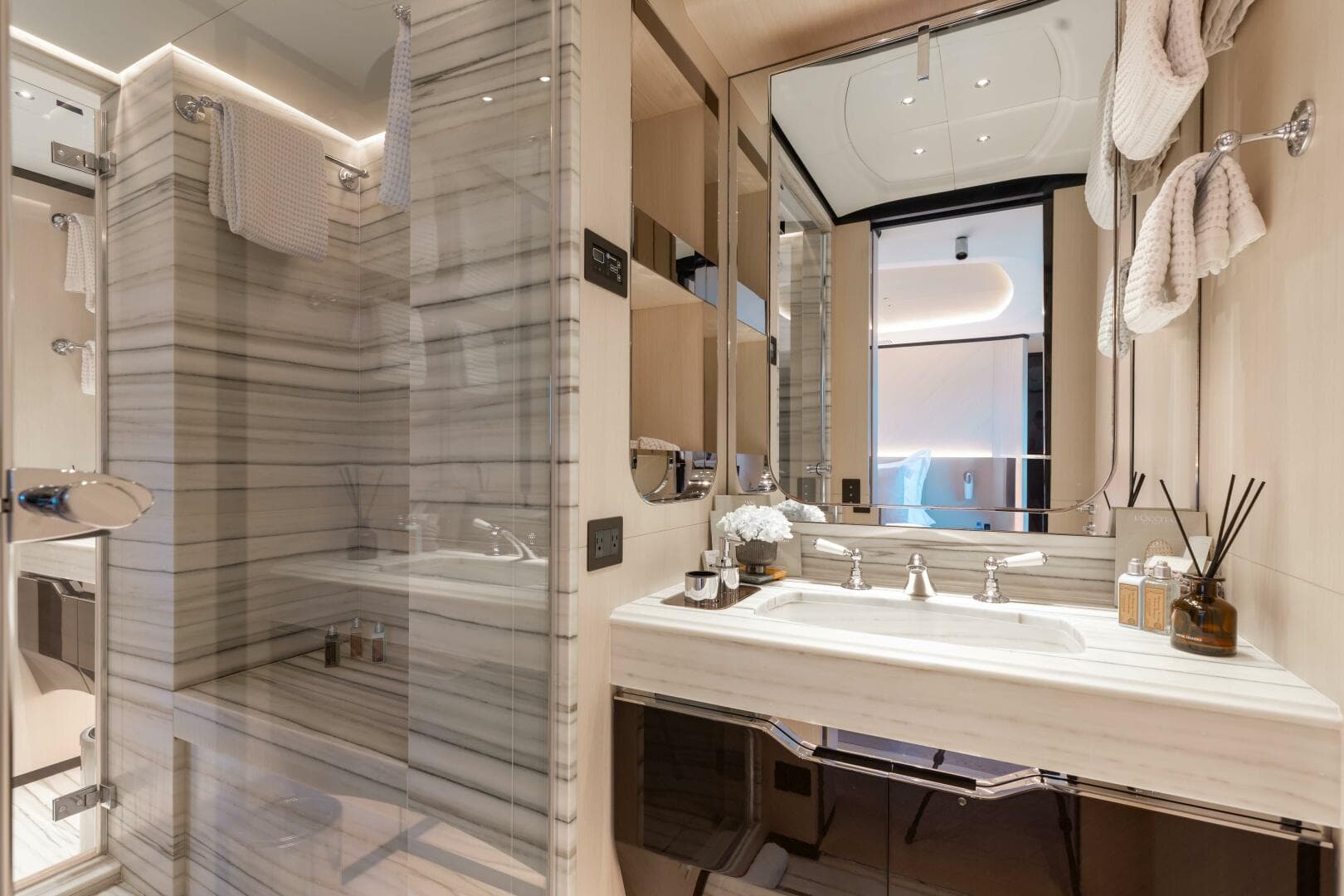 2019 Benetti Delfino 95 — photo 10