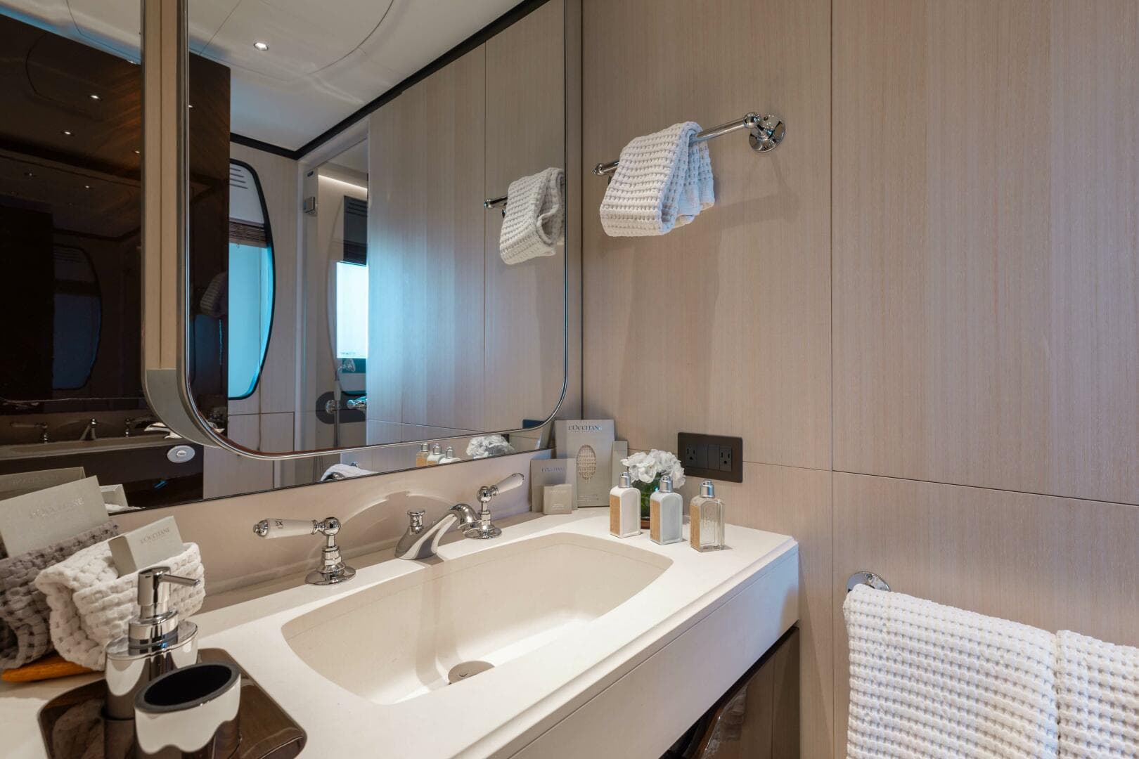 2019 Benetti Delfino 95 — photo 17