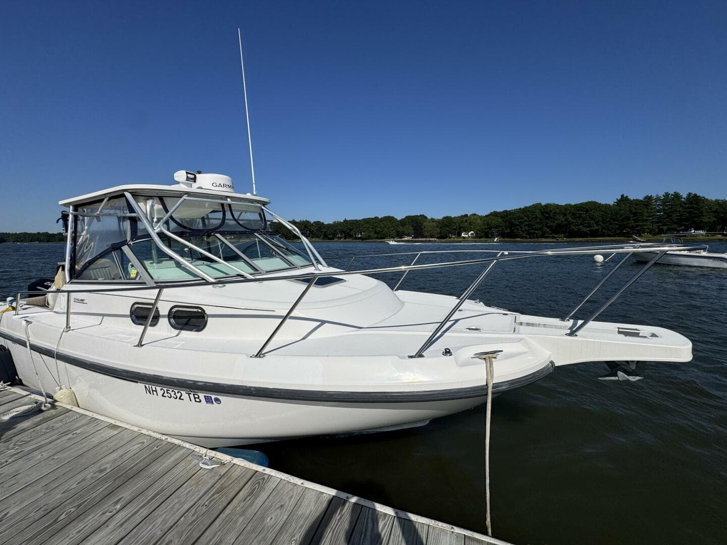 1999 Boston Whaler 28 Conquest — photo 6