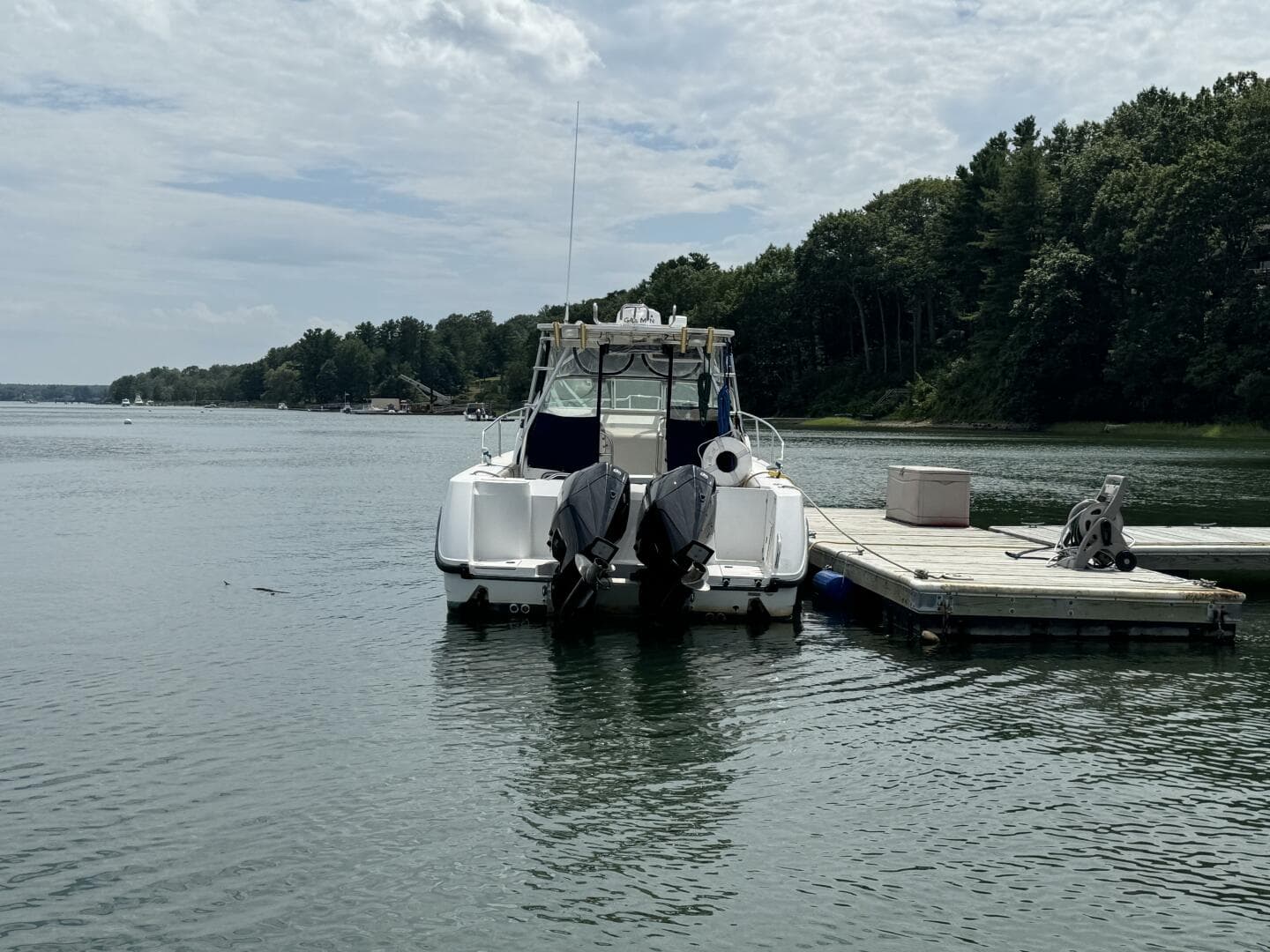 1999 Boston Whaler 28 Conquest — photo 4