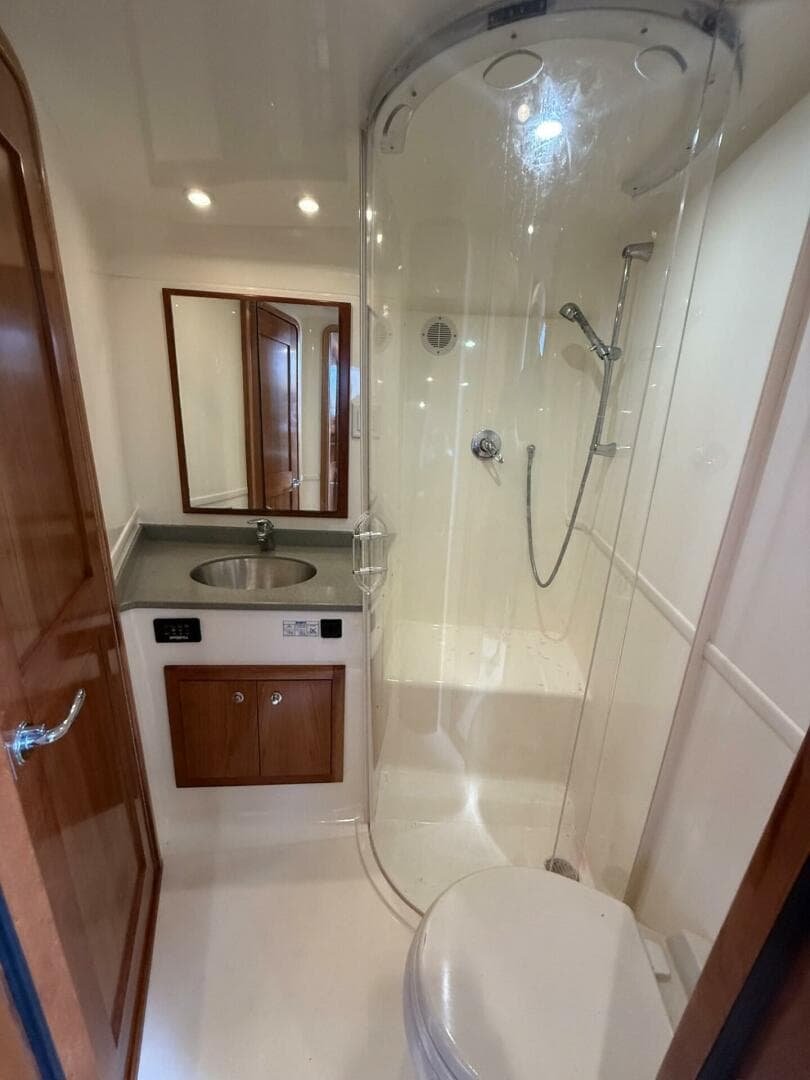 2007 Albemarle 410 Express — photo 29