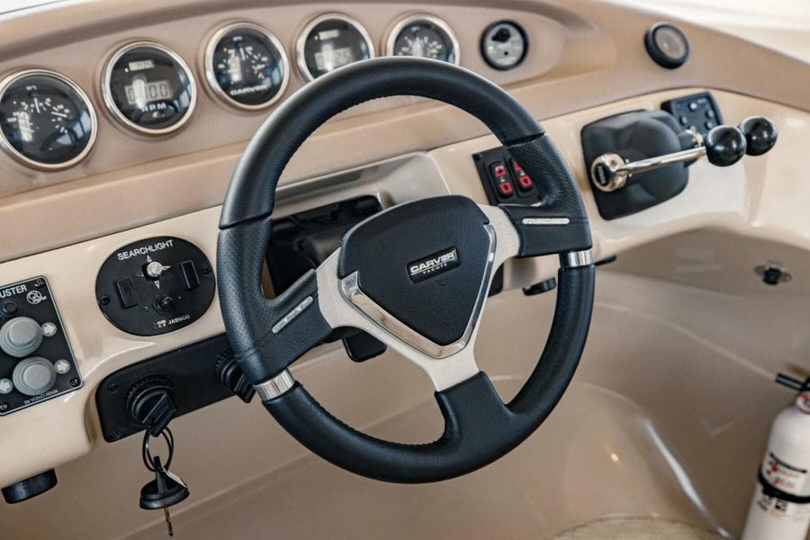 2004 Carver 56 Voyager — photo 27