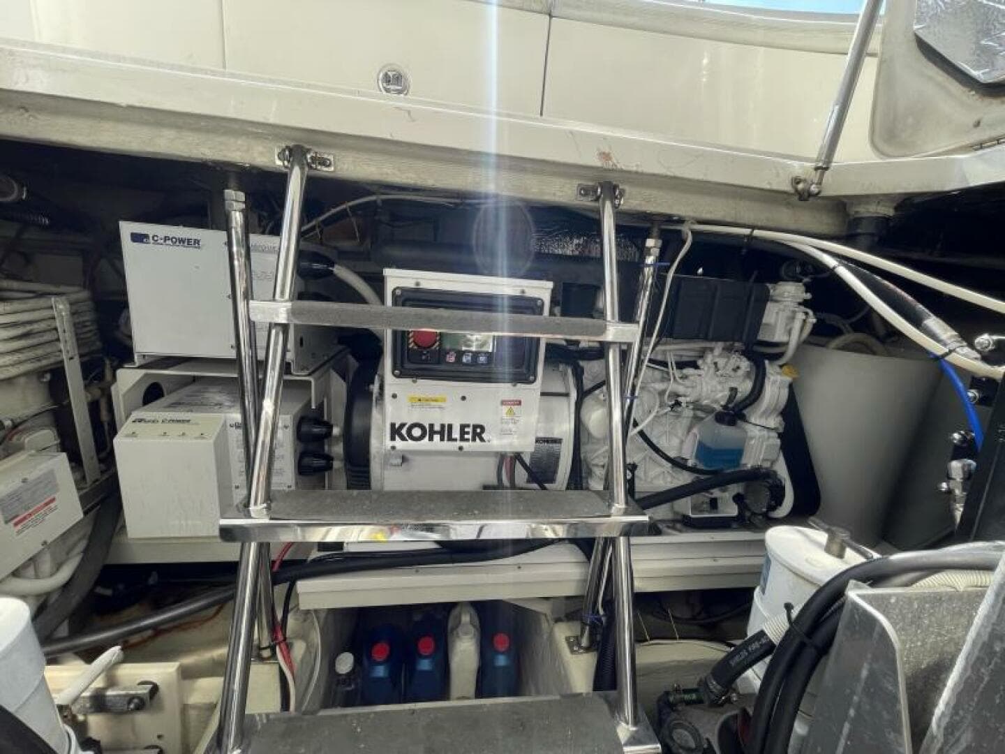 2004 Carver 56 Voyager — photo 90