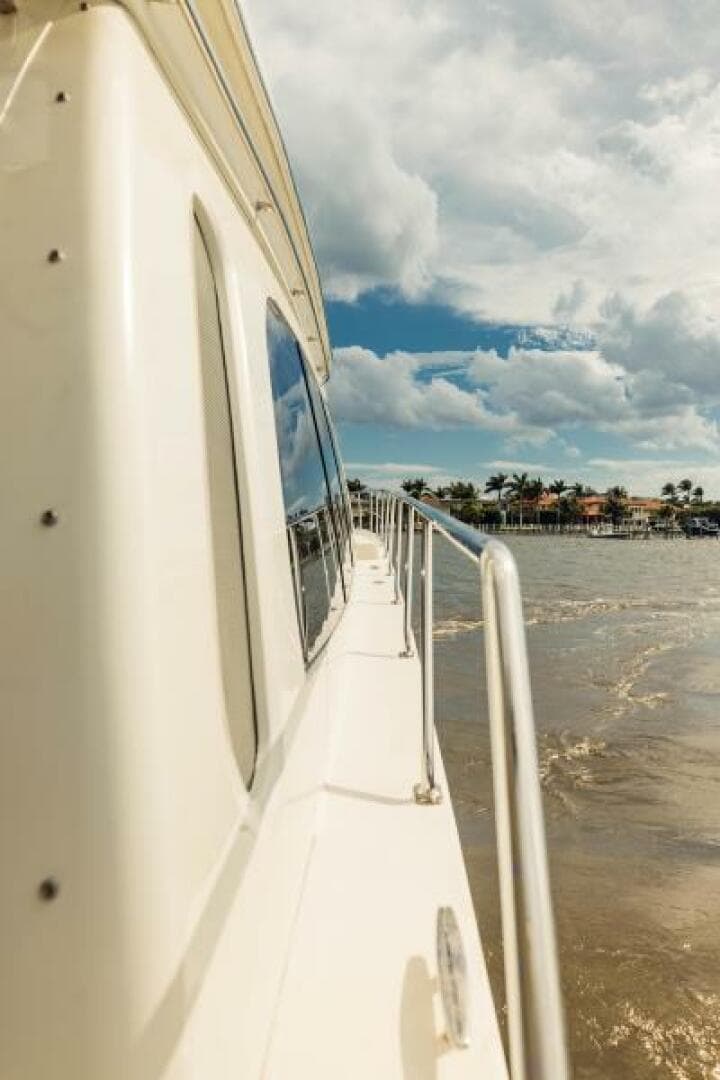 2004 Carver 56 Voyager — photo 108