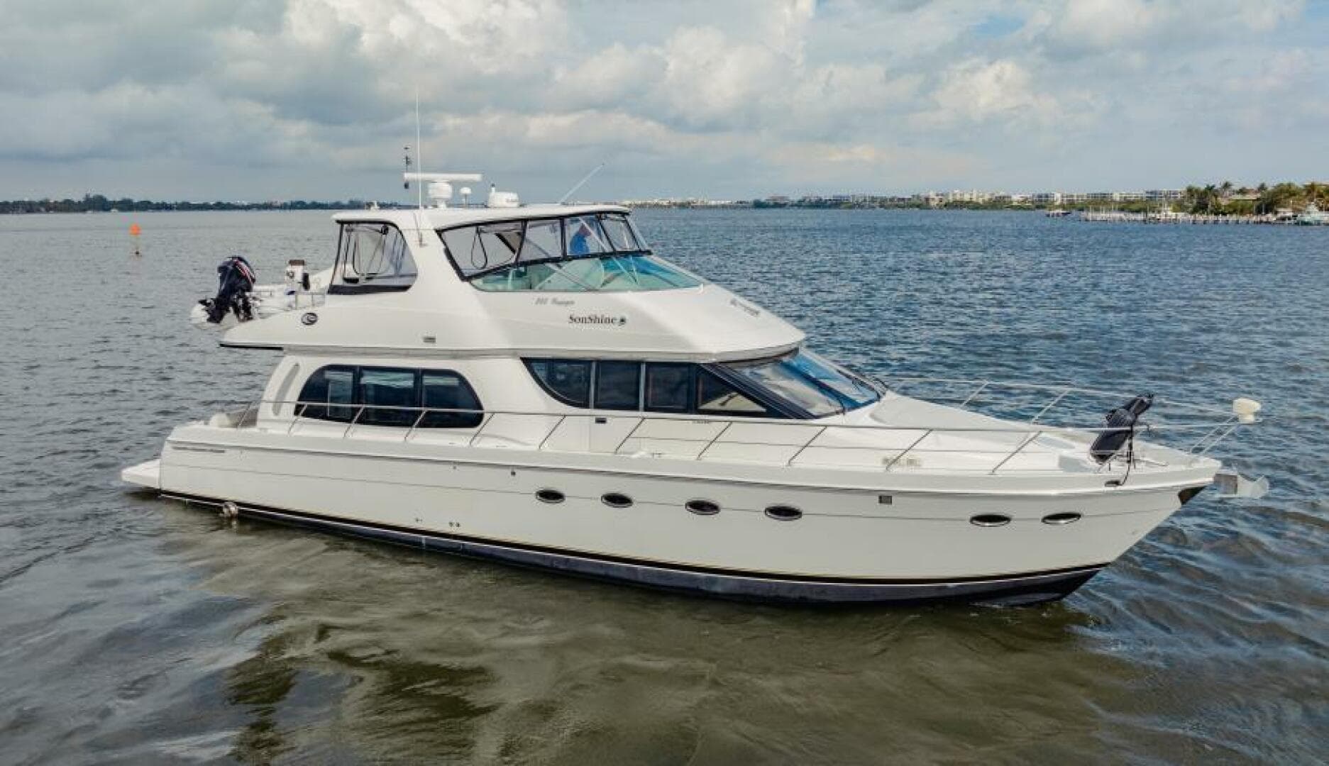 2004 Carver 56 Voyager — photo 121