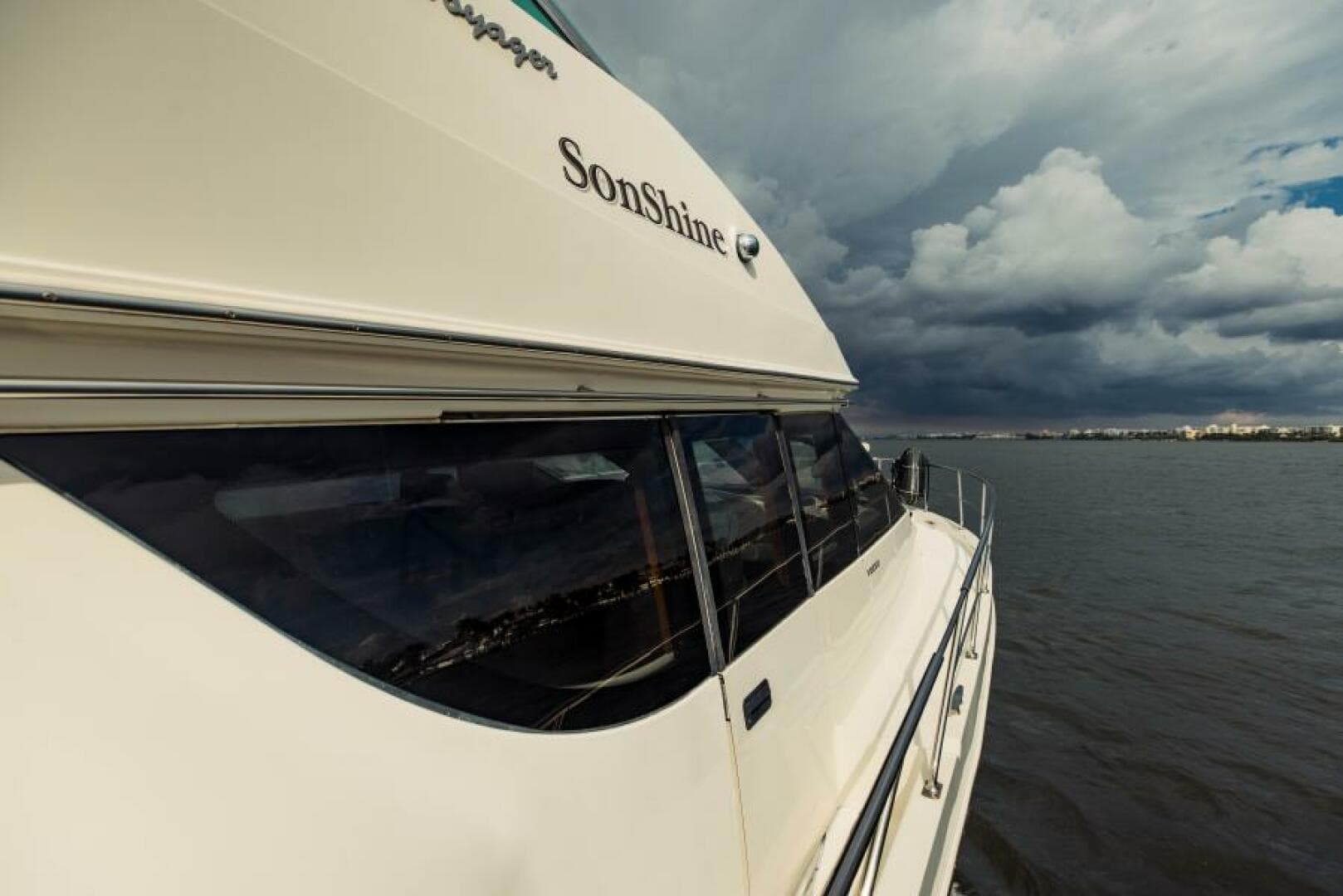 2004 Carver 56 Voyager — photo 109