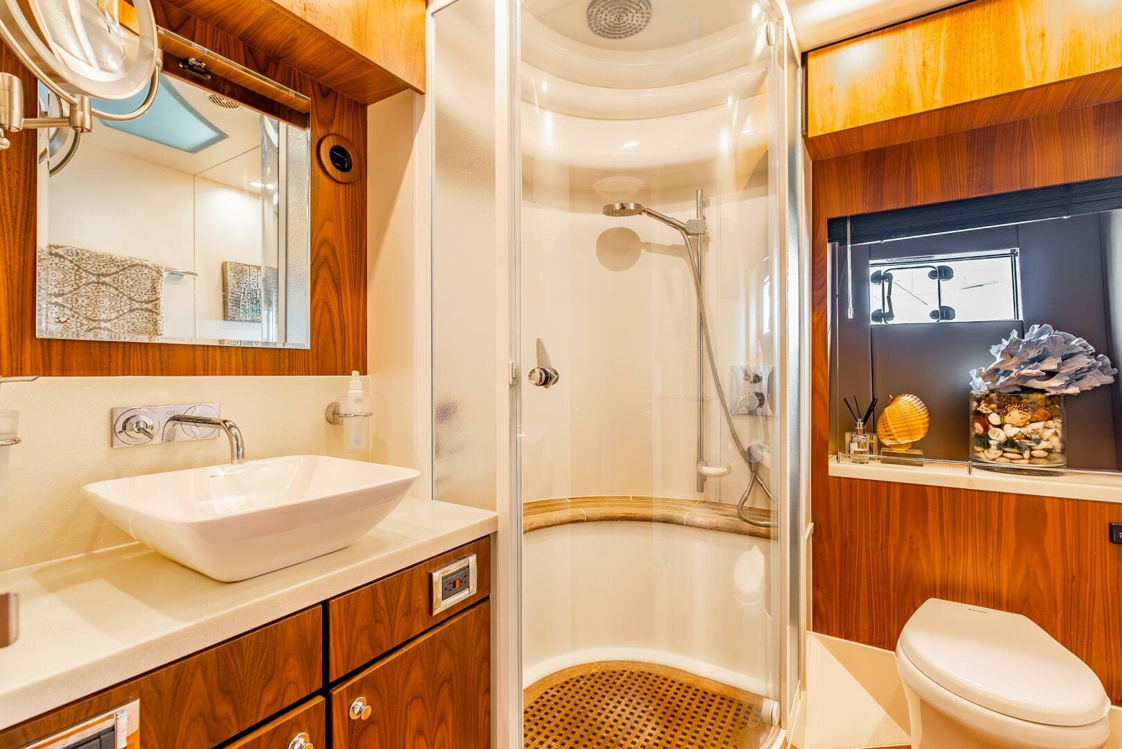 2013 Fairline — photo 16