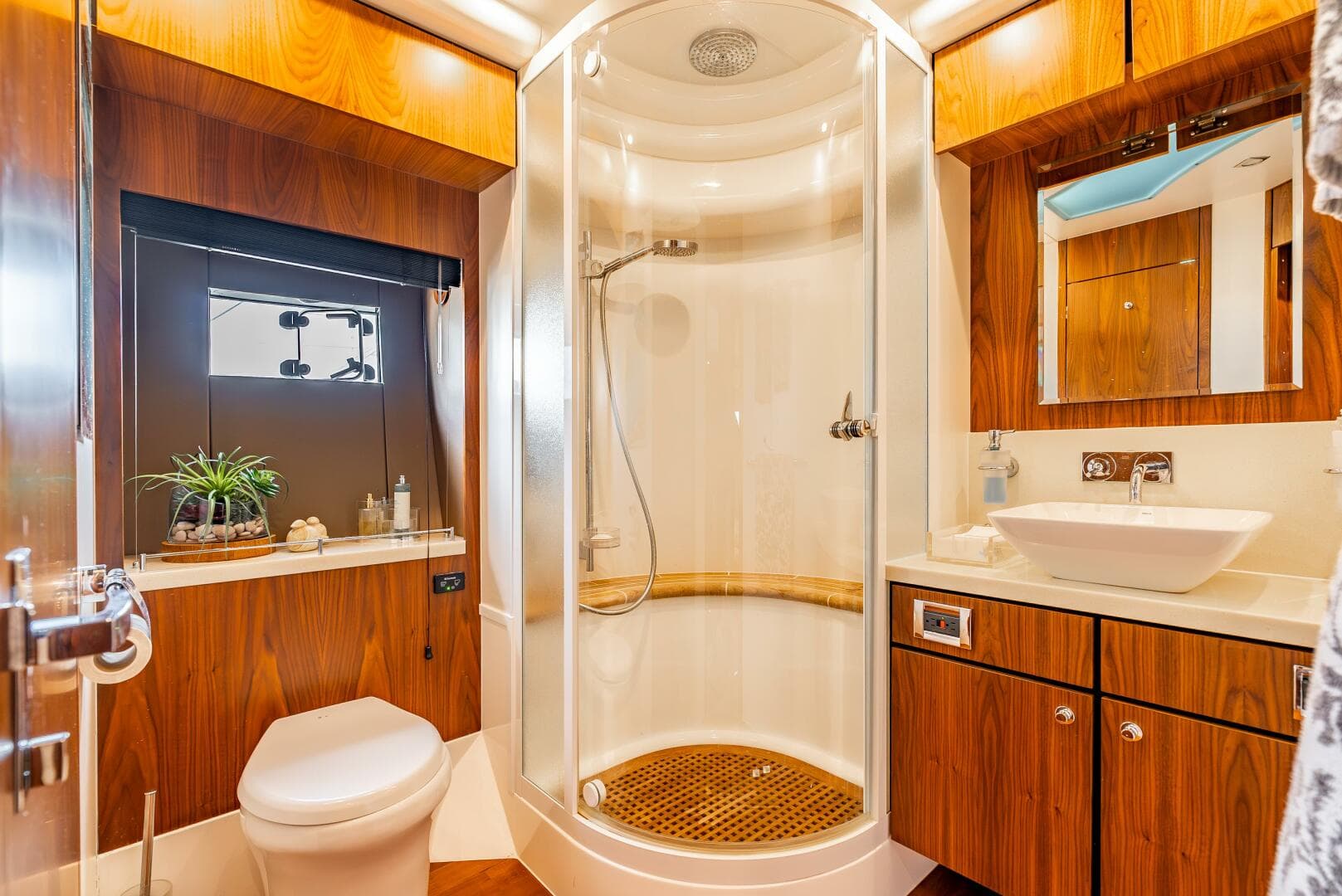 2013 Fairline — photo 18