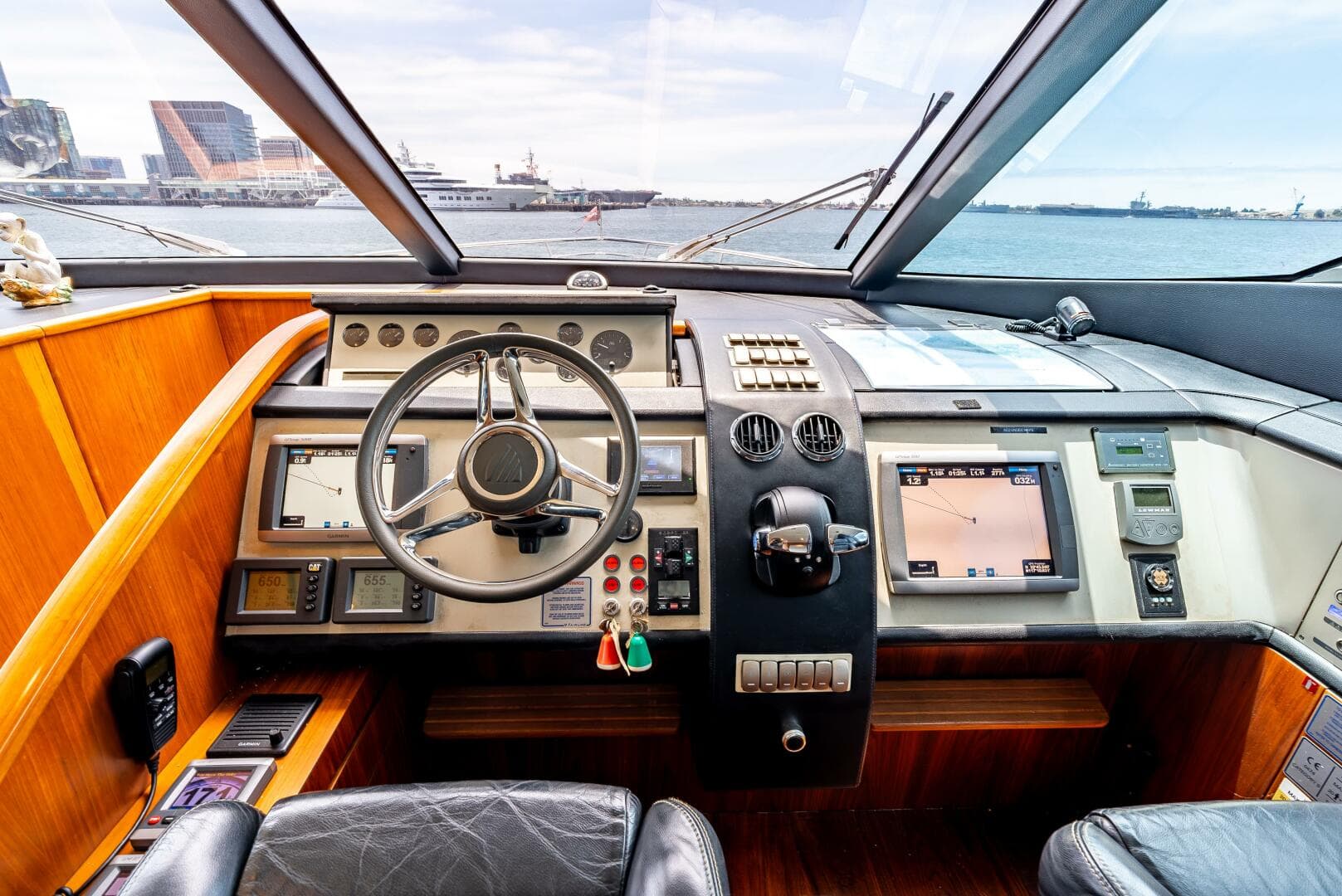 2013 Fairline — photo 9