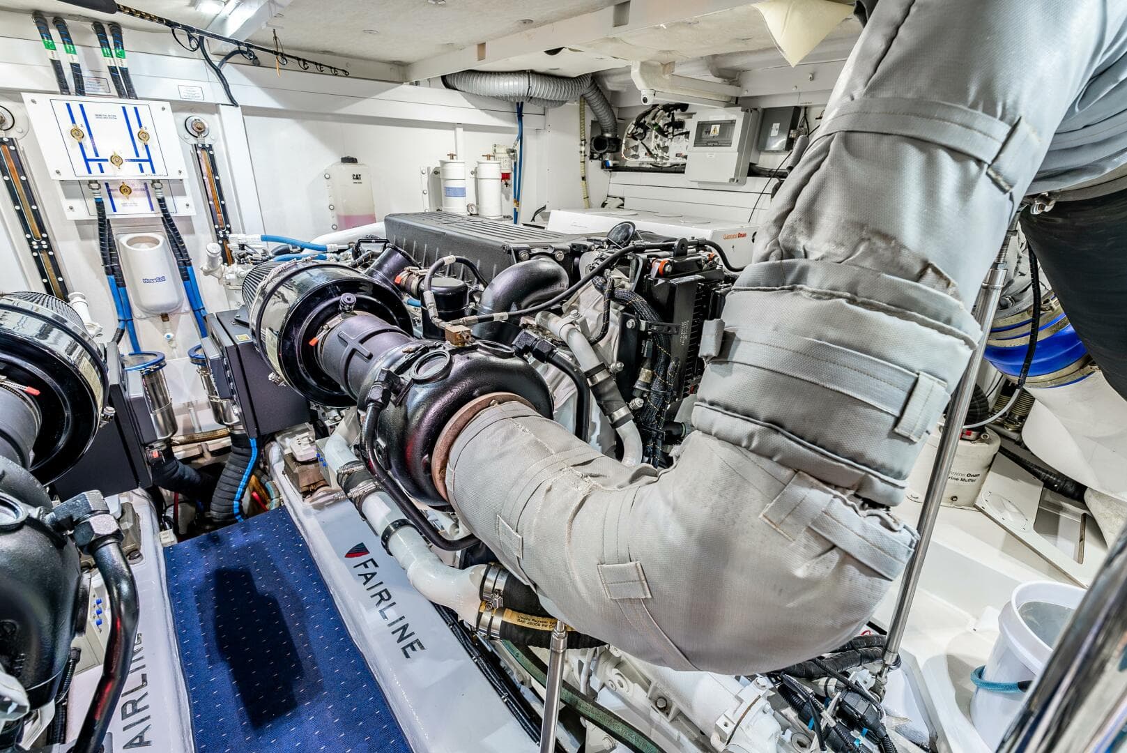 2013 Fairline — photo 26