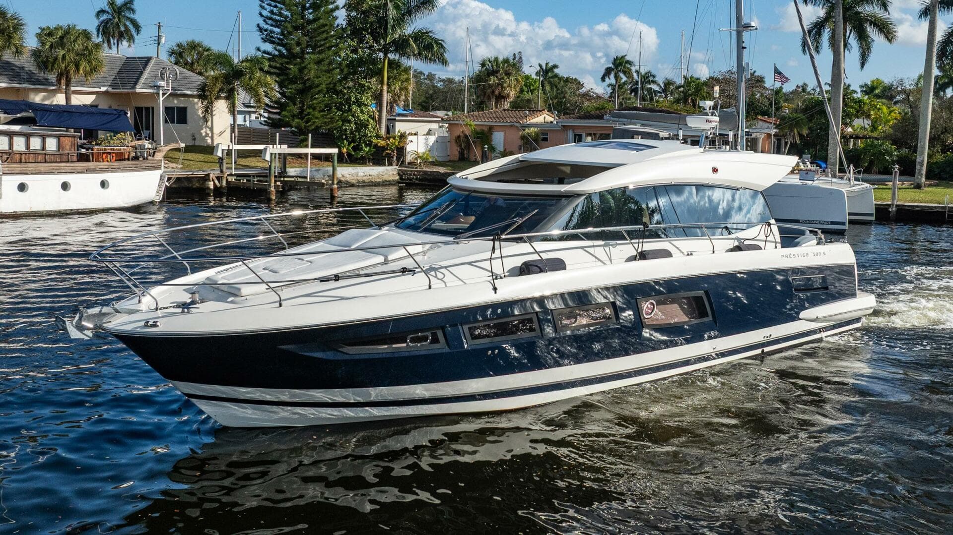 2013 Prestige 500S — photo 4