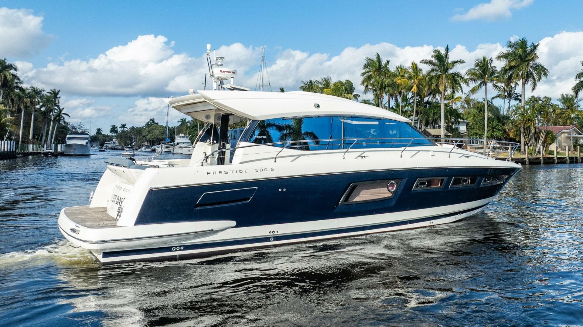 2013 Prestige 500S — photo 78