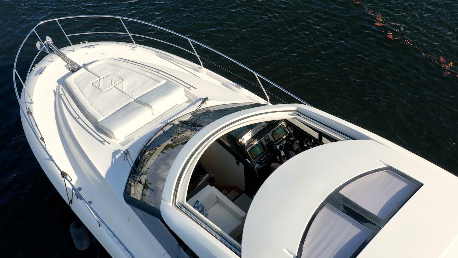 2013 Prestige 500S — photo 69