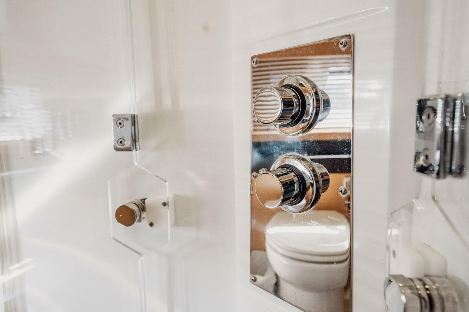 2013 Prestige 500S — photo 57