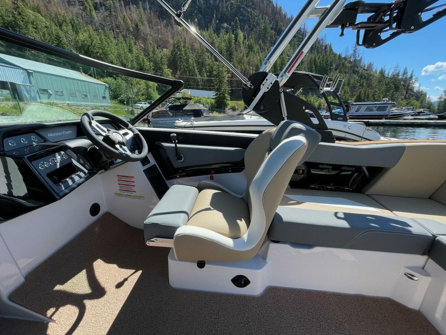 2024 Mastercraft Nxt 20 — photo 8