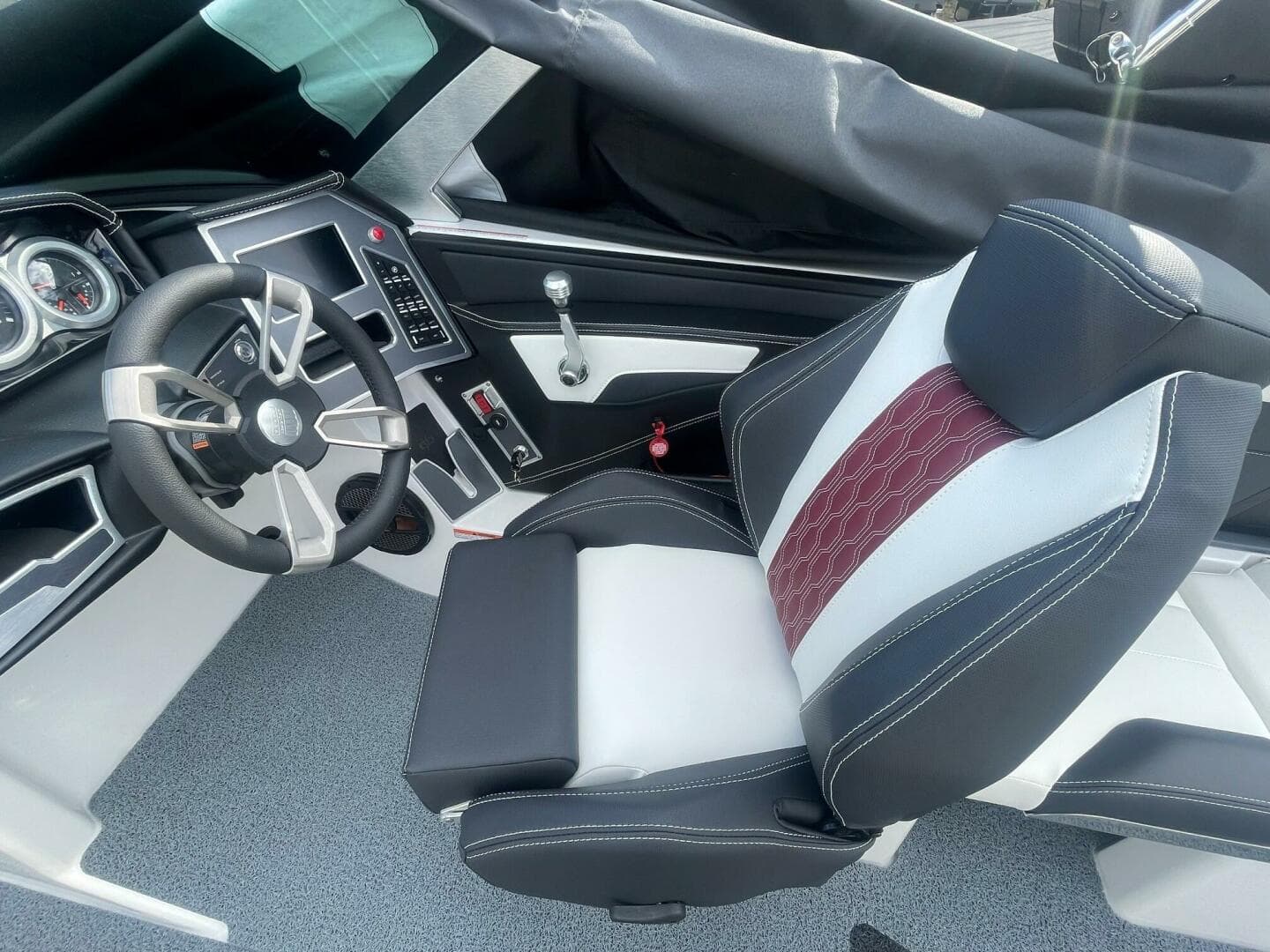 2024 Mastercraft Xt 24 — photo 9