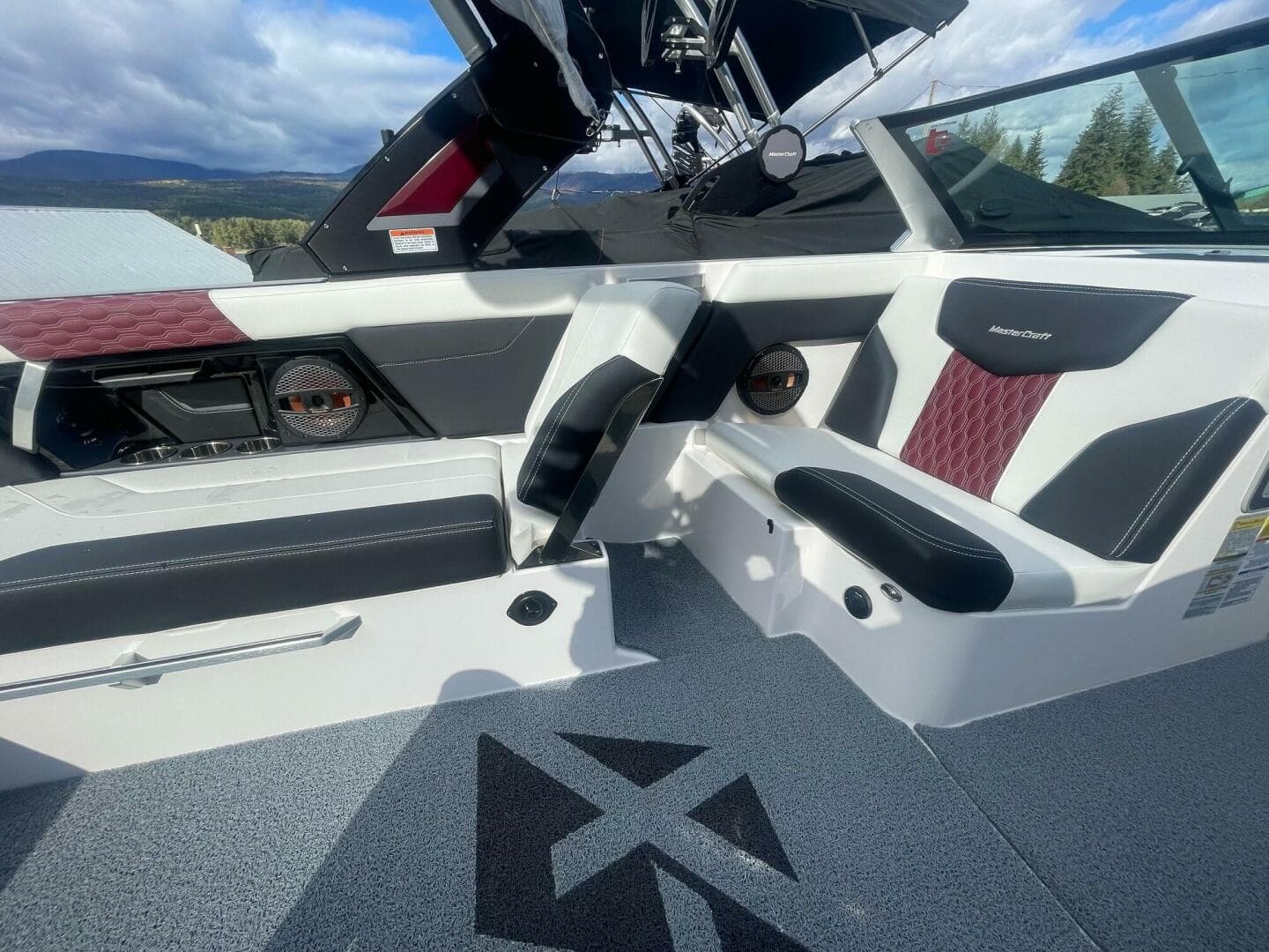 2024 Mastercraft Xt 24 — photo 8