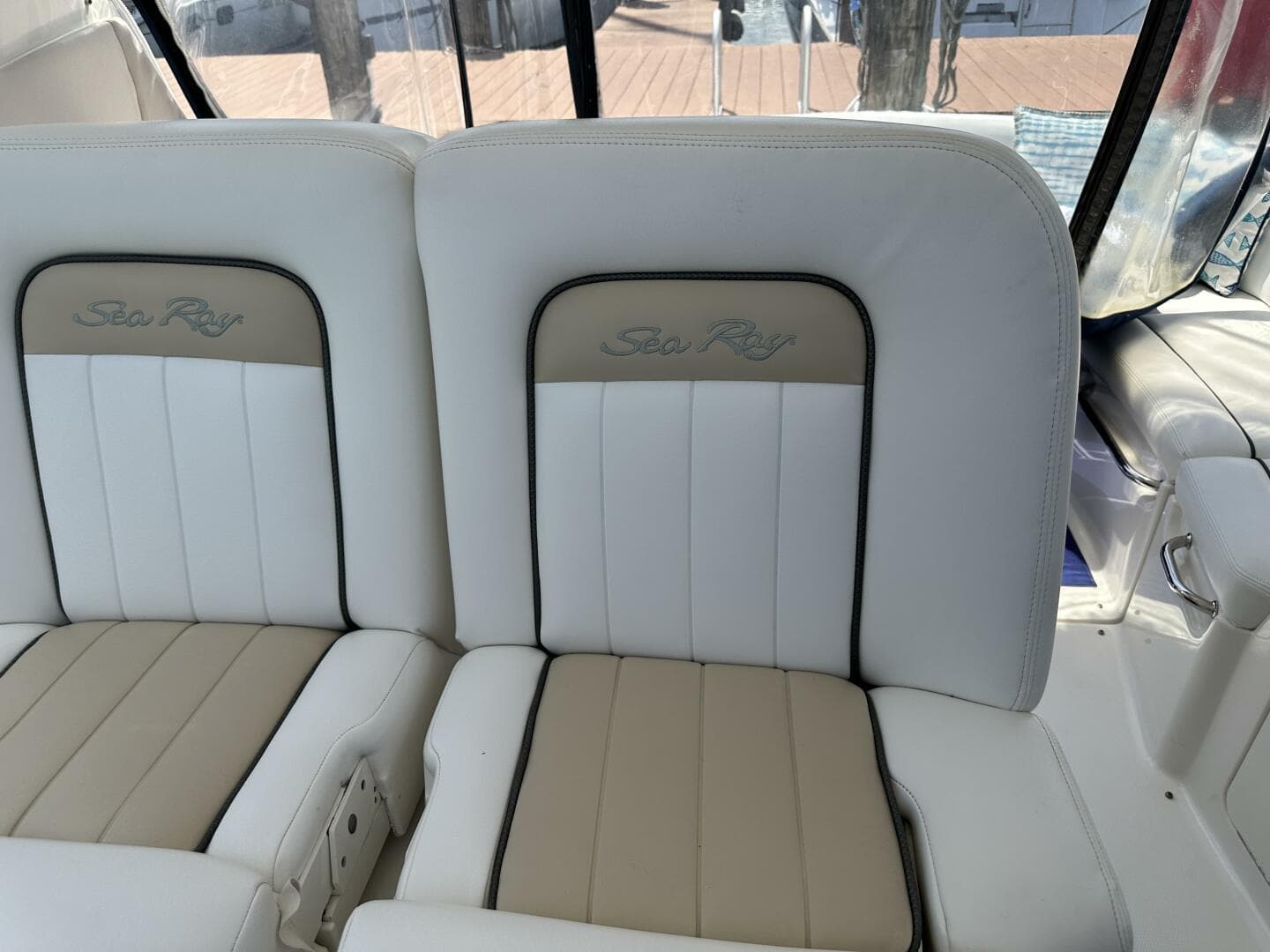 2009 Sea Ray — photo 11