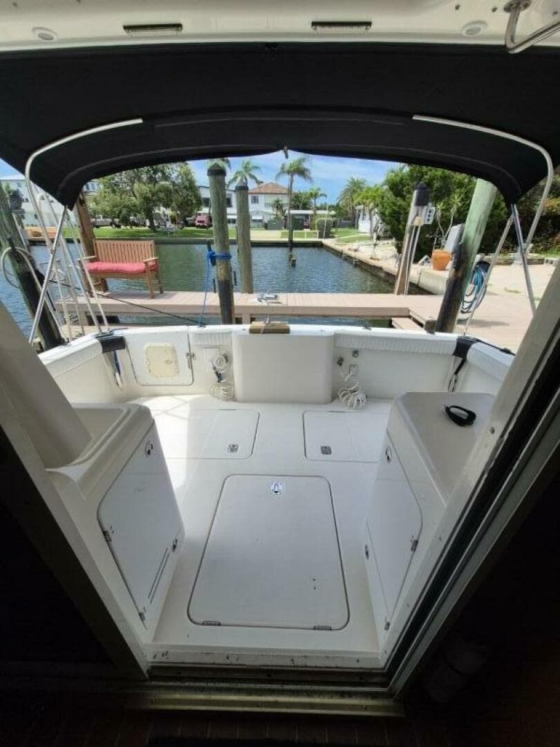 2002 Silverton 38 Convertible — photo 52