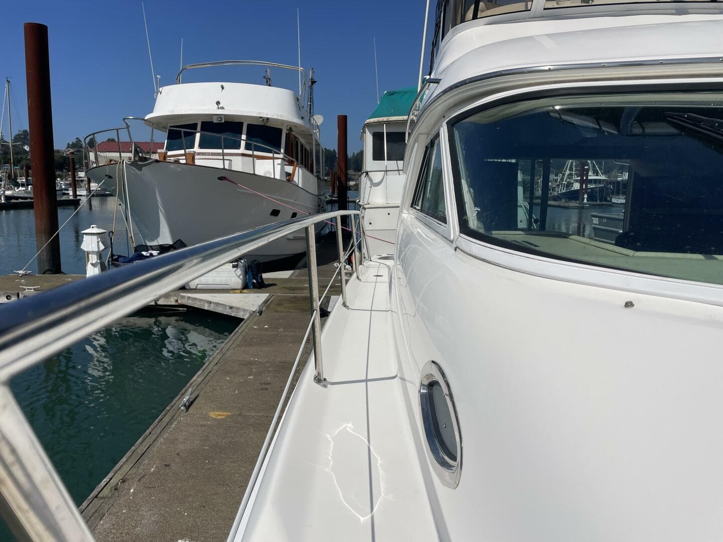 2000 Sea Ray 400 Sedan Bridge — photo 9