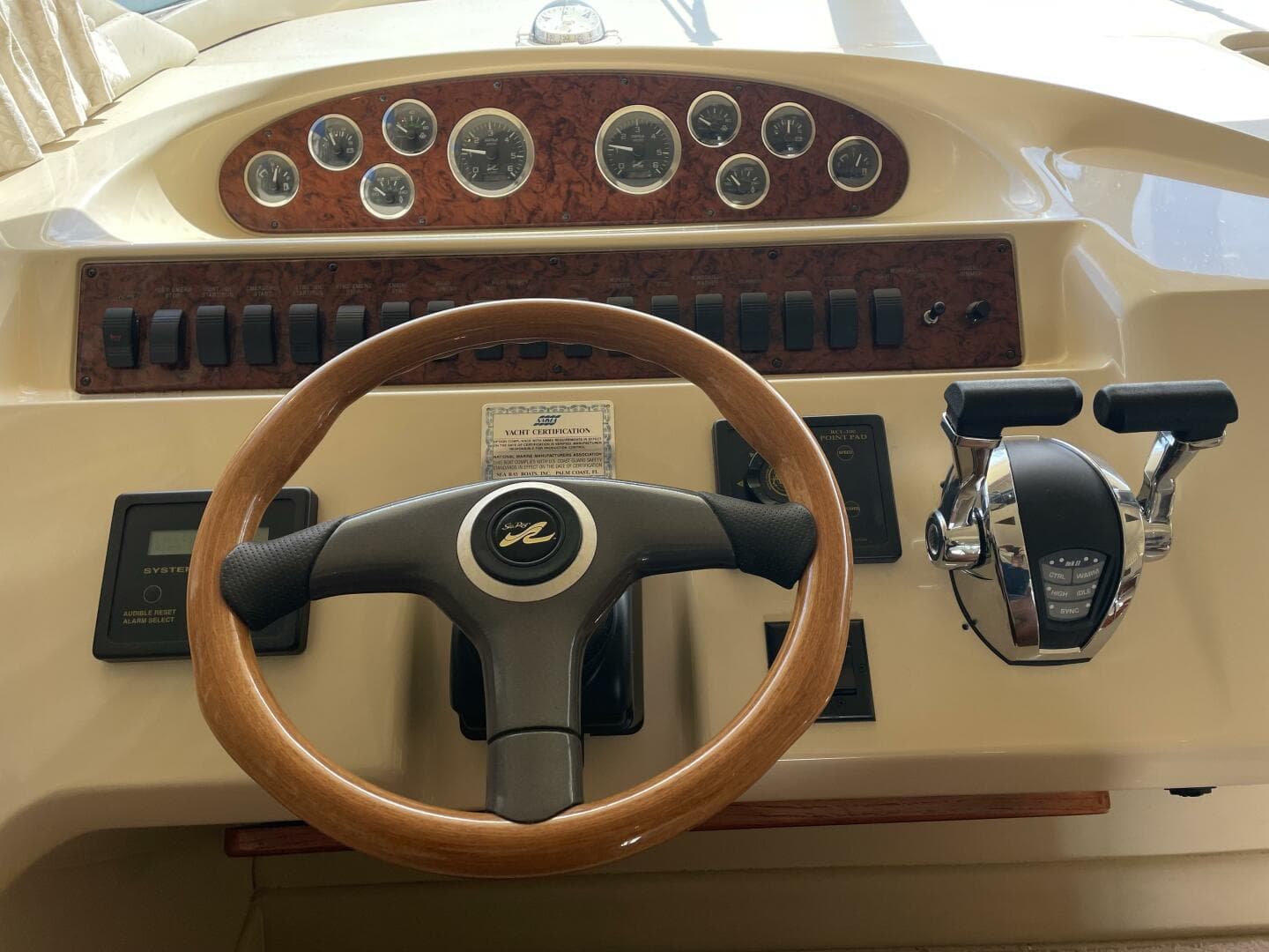 2000 Sea Ray 400 Sedan Bridge — photo 53