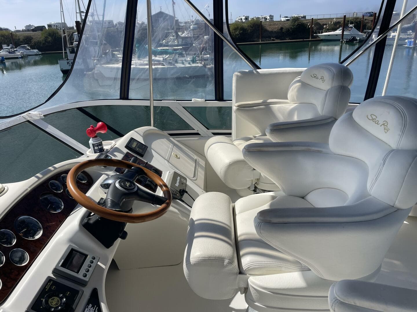 2000 Sea Ray 400 Sedan Bridge — photo 26