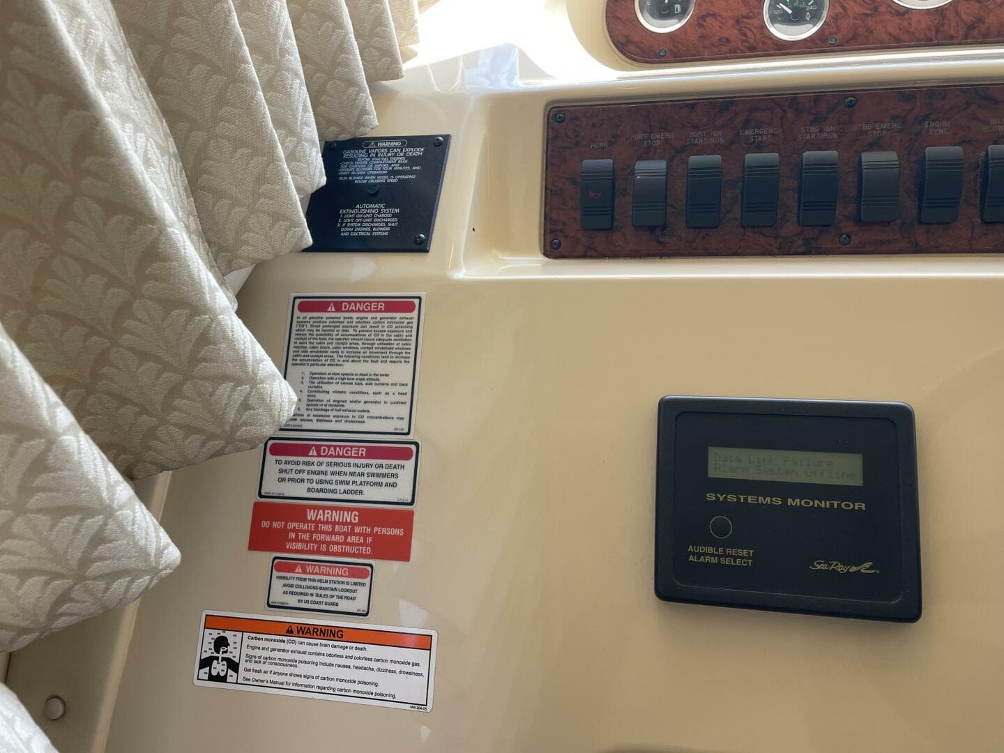 2000 Sea Ray 400 Sedan Bridge — photo 57