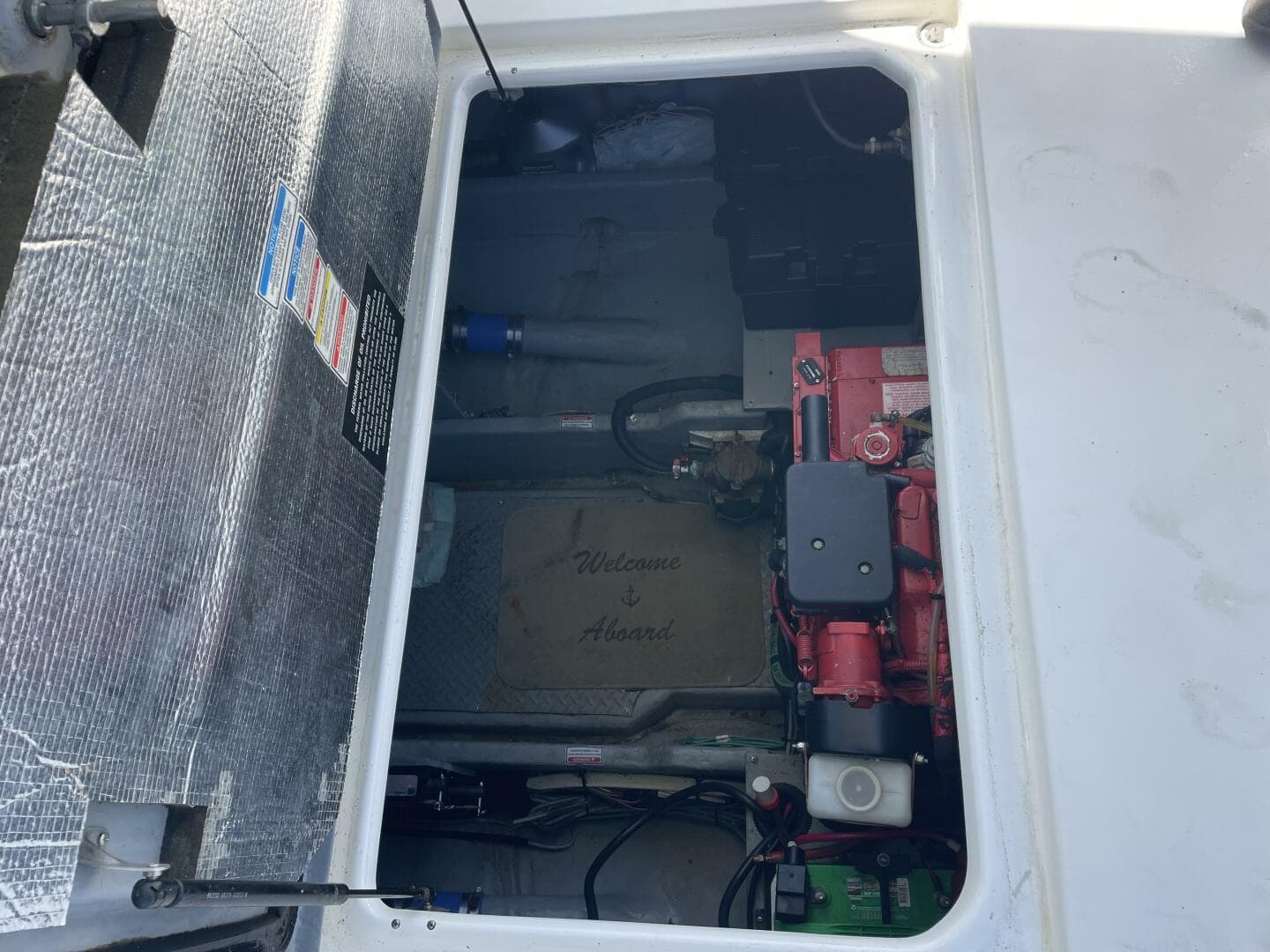 2000 Sea Ray 400 Sedan Bridge — photo 109