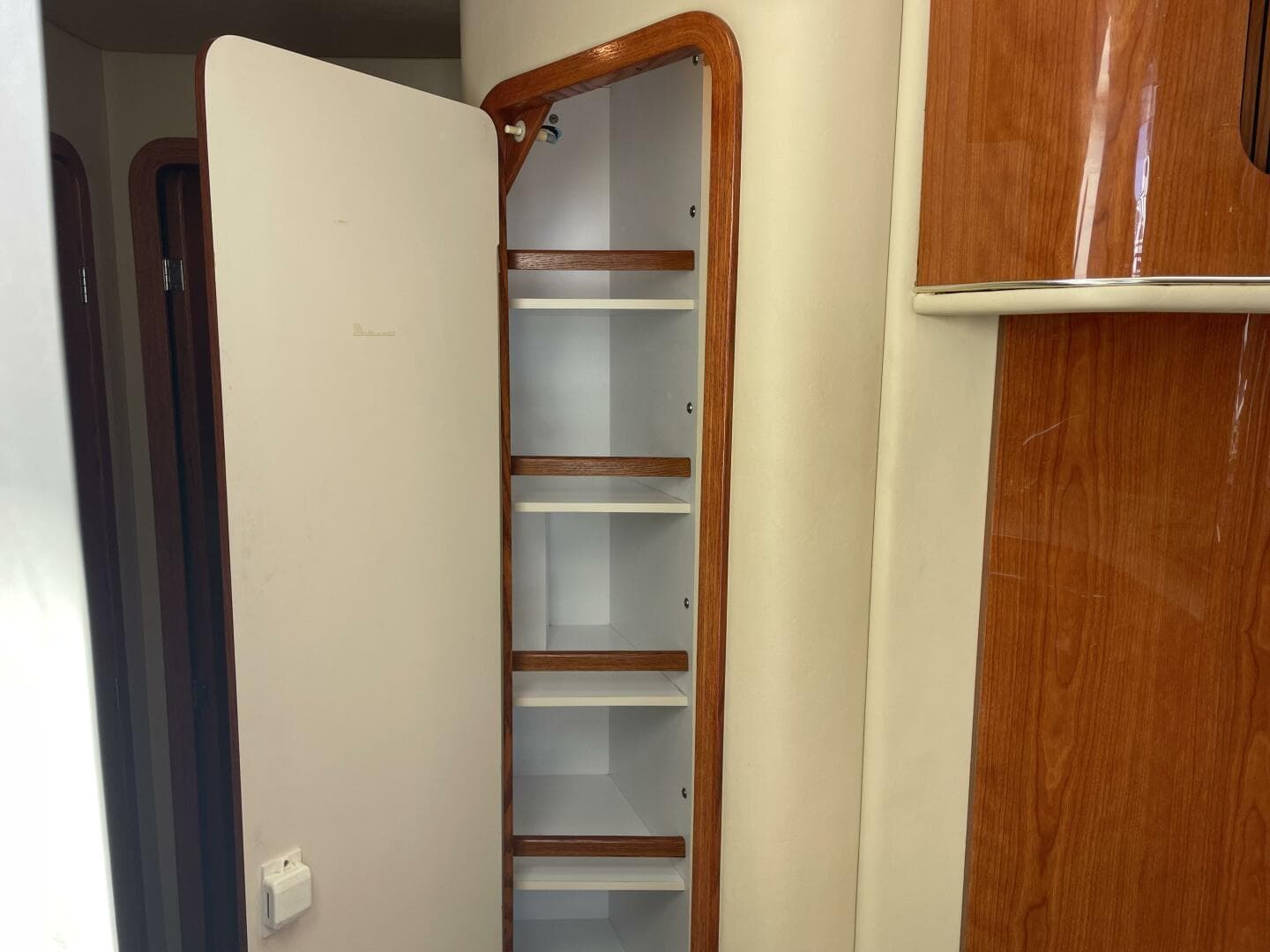 2000 Sea Ray 400 Sedan Bridge — photo 89