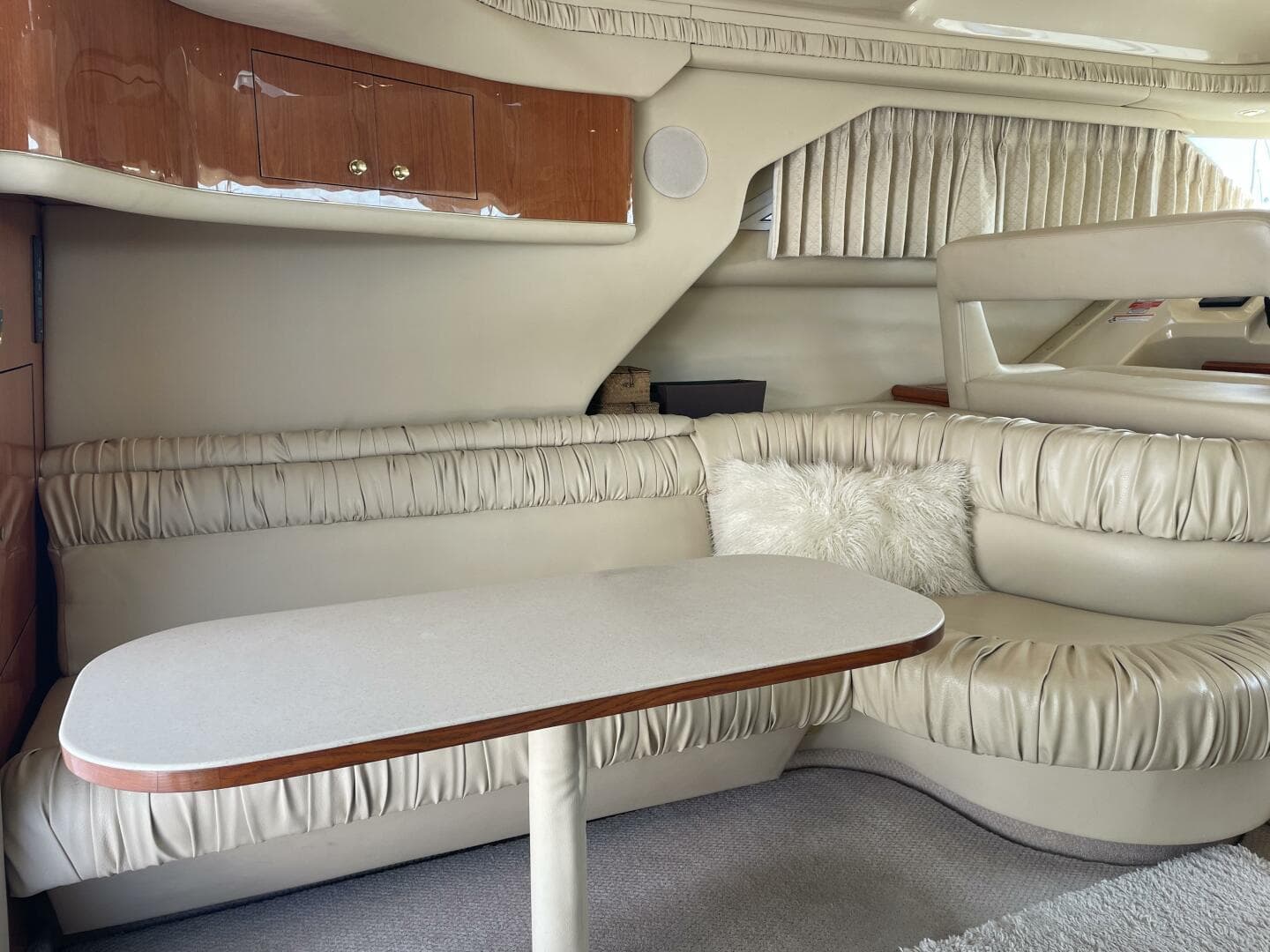 2000 Sea Ray 400 Sedan Bridge — photo 60