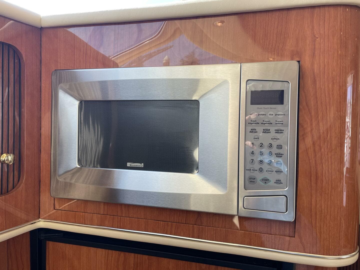 2000 Sea Ray 400 Sedan Bridge — photo 71